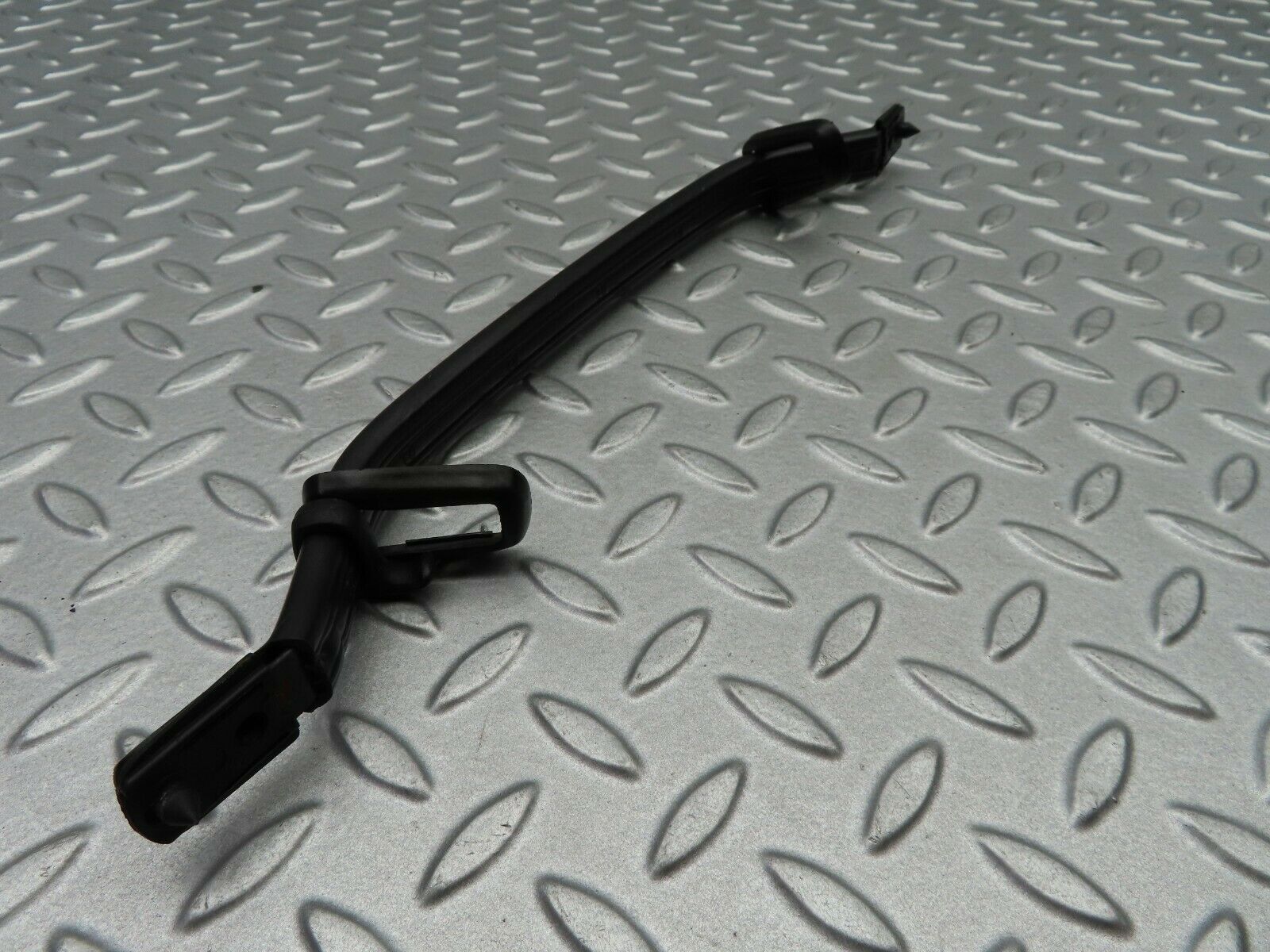 5669 Mercedes-Benz W123 200 Interior Roof Grab Handle