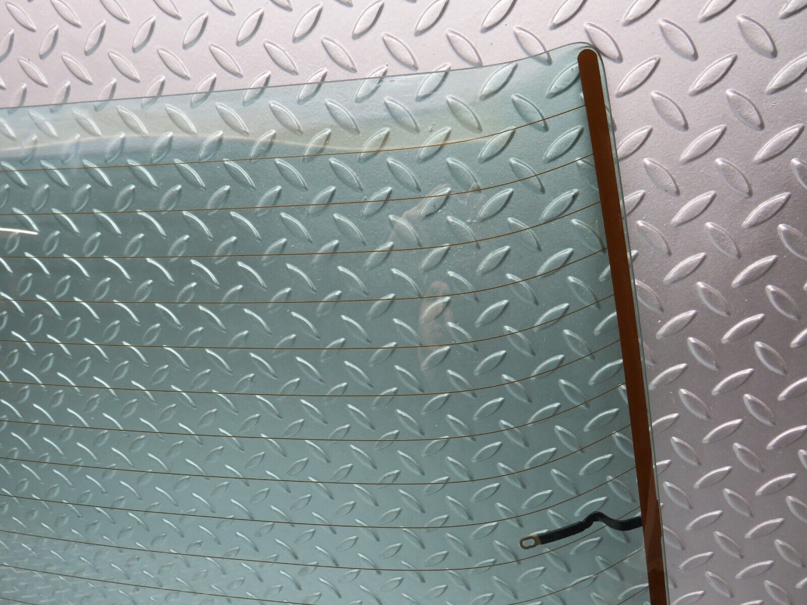 30582 Mercedes-Benz W201 190E 2.0L Rear Heated Windscreen