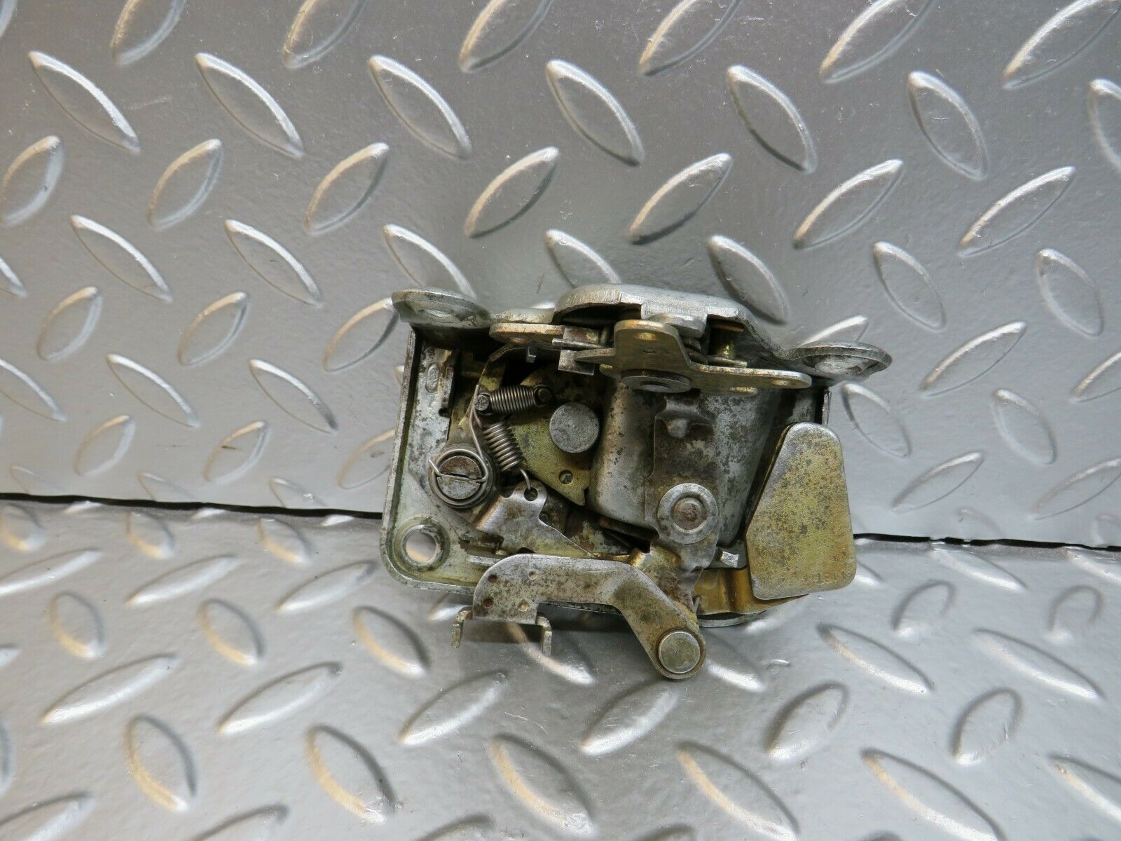 24573 Mercedes-Benz W108 Rear Left Door Lock Mechanism