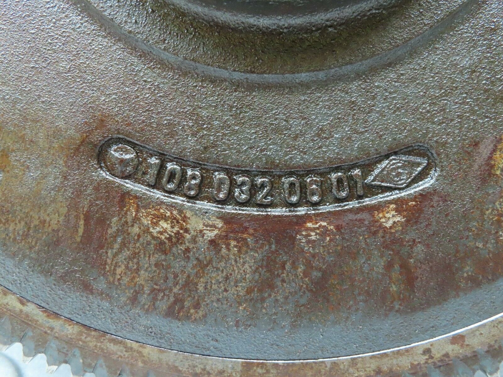 4782 Mercedes-Benz W114 280CE Coupe Automatic Transmission Flywheel 1080320601