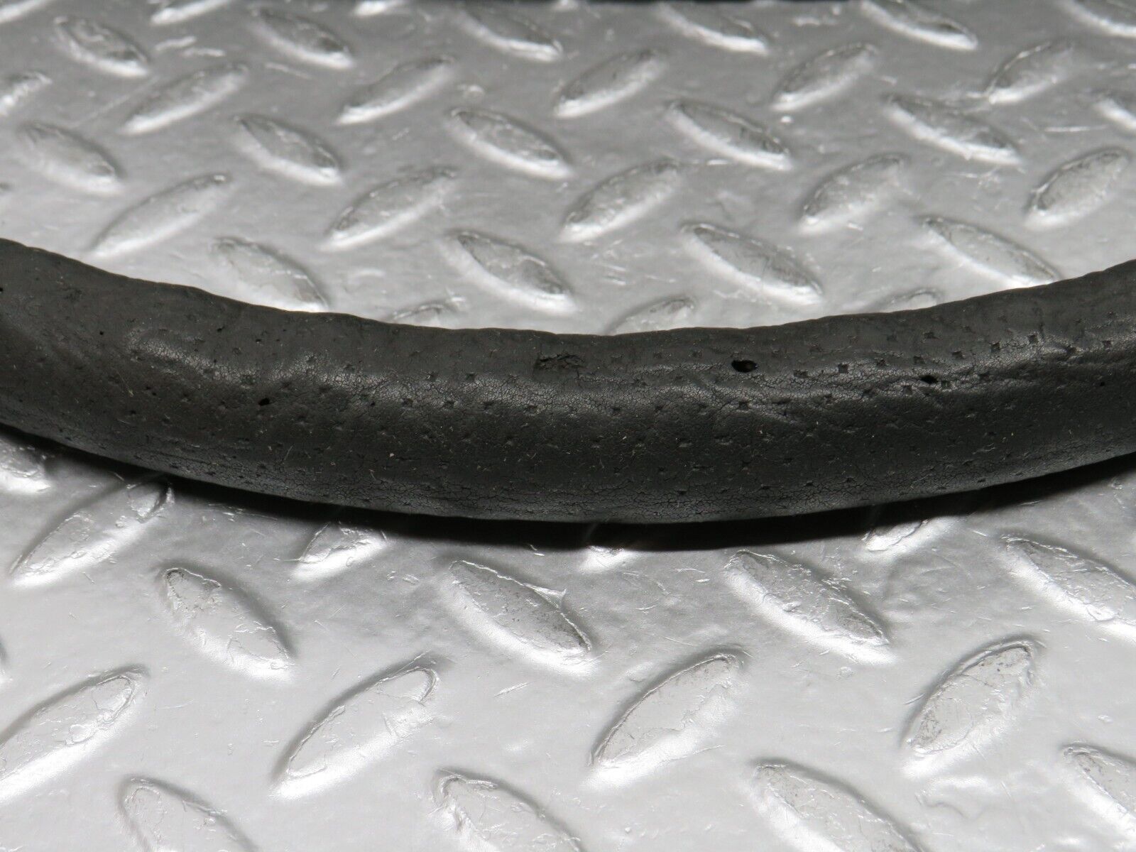 30971 Mercedes-Benz W123 200D Steering Wheel 1164640017