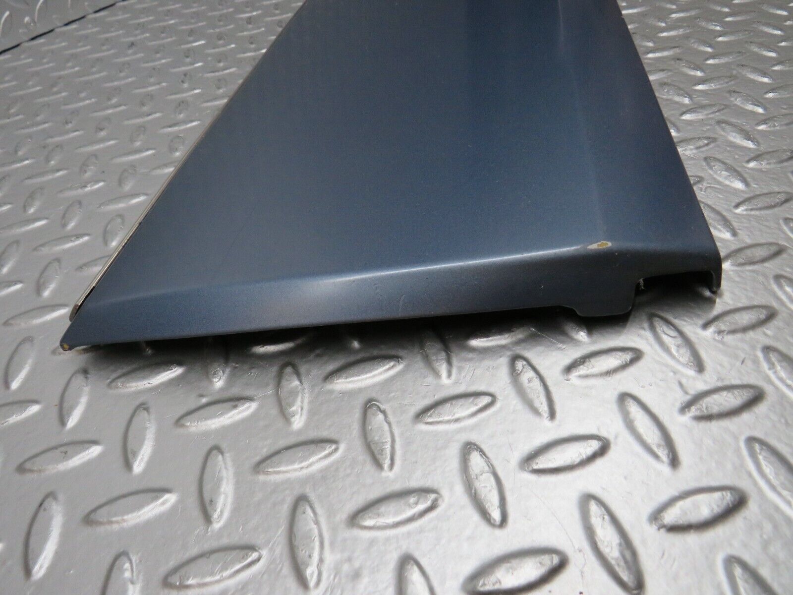 31281 Mercedes-Benz S124 220TE Wagon Front Left Door Lower Trim 1246901540