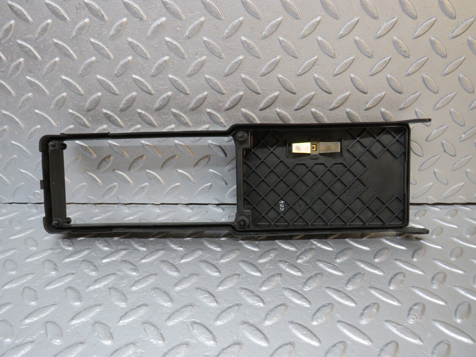 39353 Mercedes-Benz R129 320SL Coupe Fuse Box Housing 1295401150 1295450403 1295450747