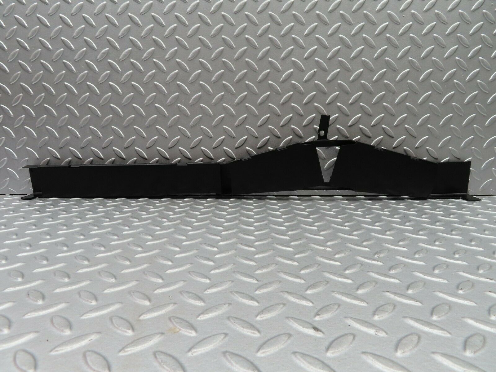 5531 Mercedes-Benz W124 230E Saloon Floor Cable Duct 1248210236