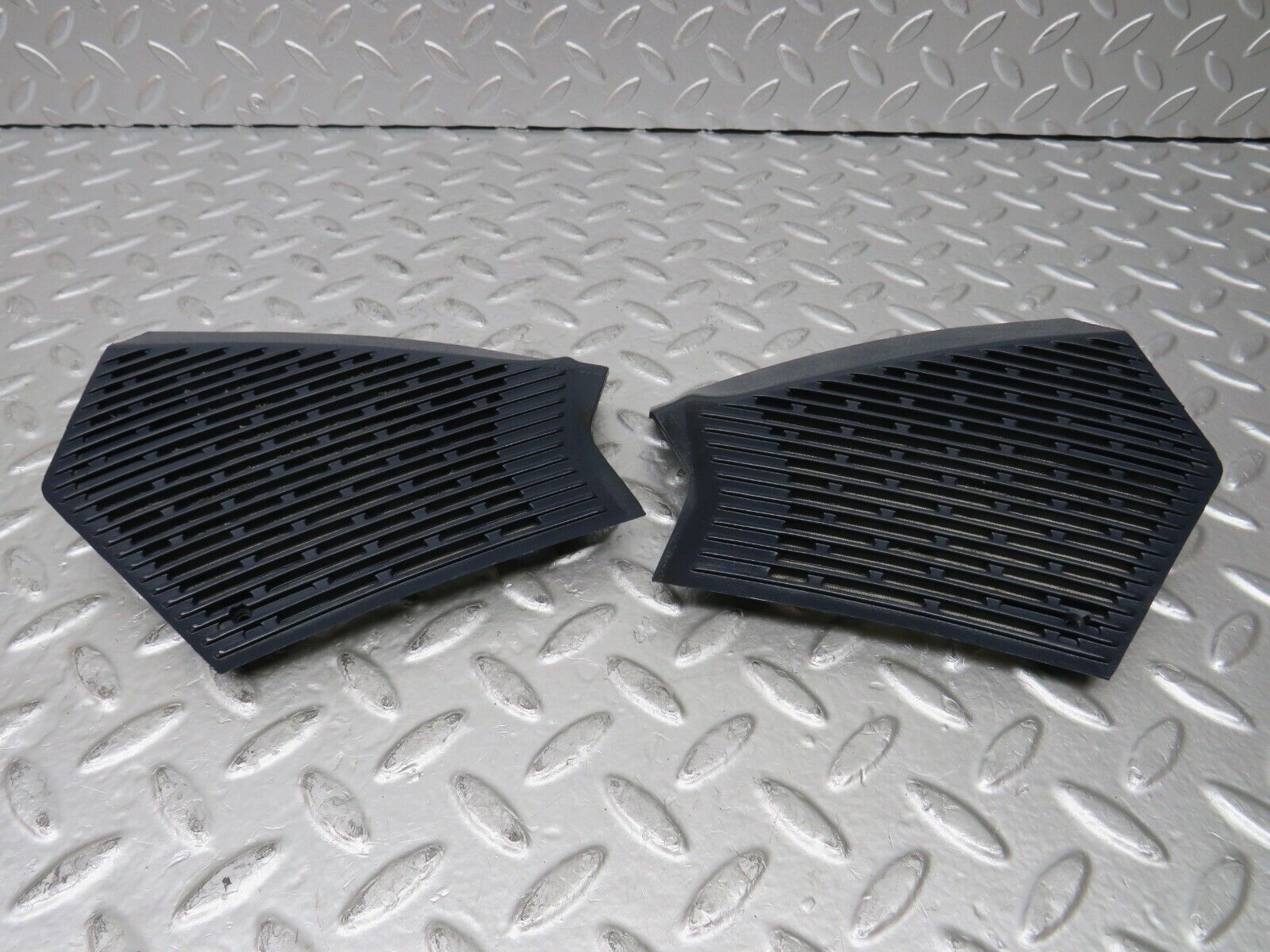 26876 Mercedes-Benz W123 240D Dashboard Speaker Covers 1236802707 1236802807