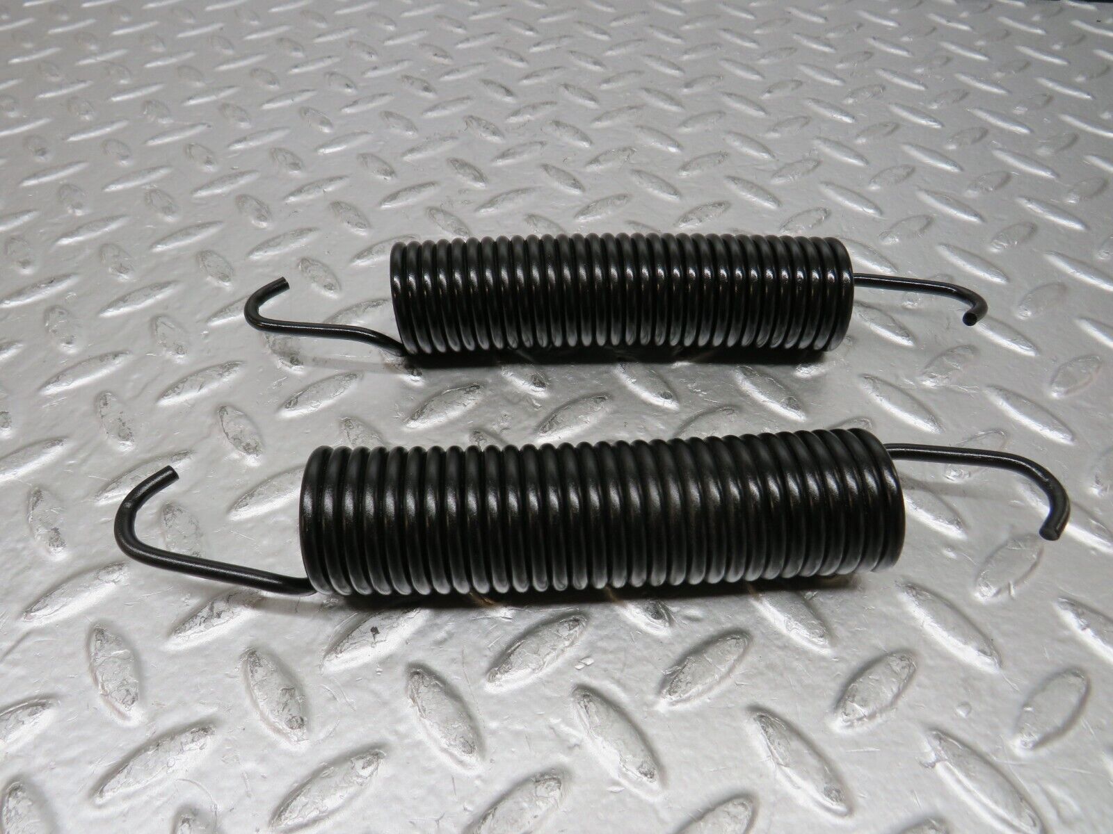 26846 Mercedes-Benz W123 240D Trunk Lid Hinge Spring