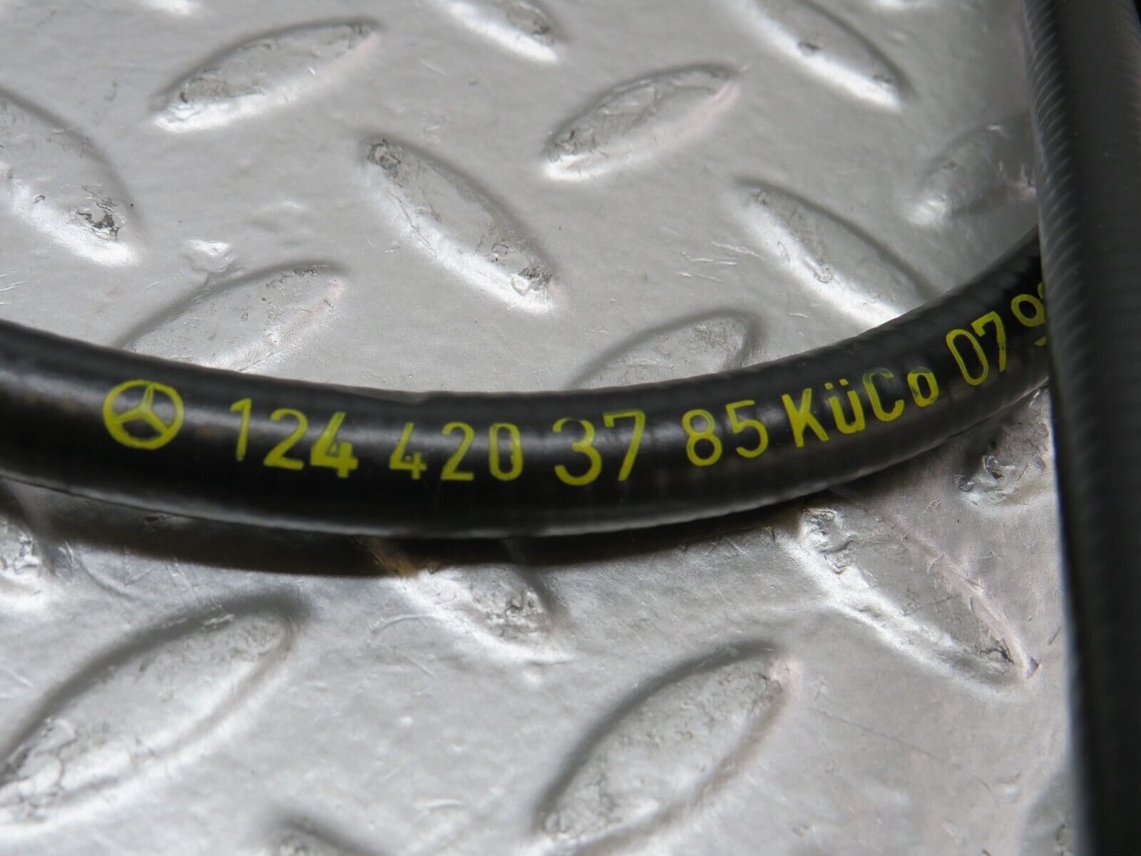 26601 Mercedes-Benz C124 220CE Coupe Handbrake Cable 1244203785