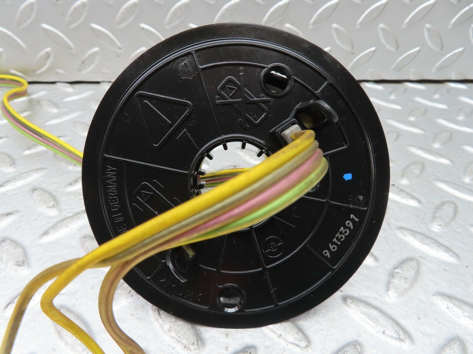 19498 Mercedes-Benz C140 CL420 Coupe Steering Wheel Slip Ring Squib 1704600049