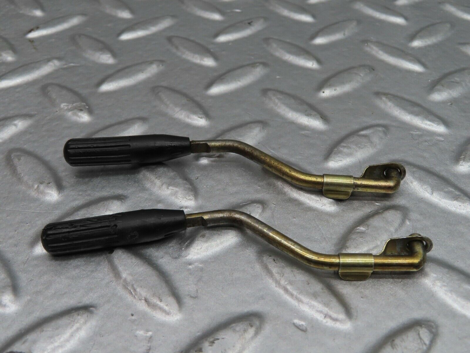 21058 Mercedes-Benz W123 230E Front Door Lock Knob Pair