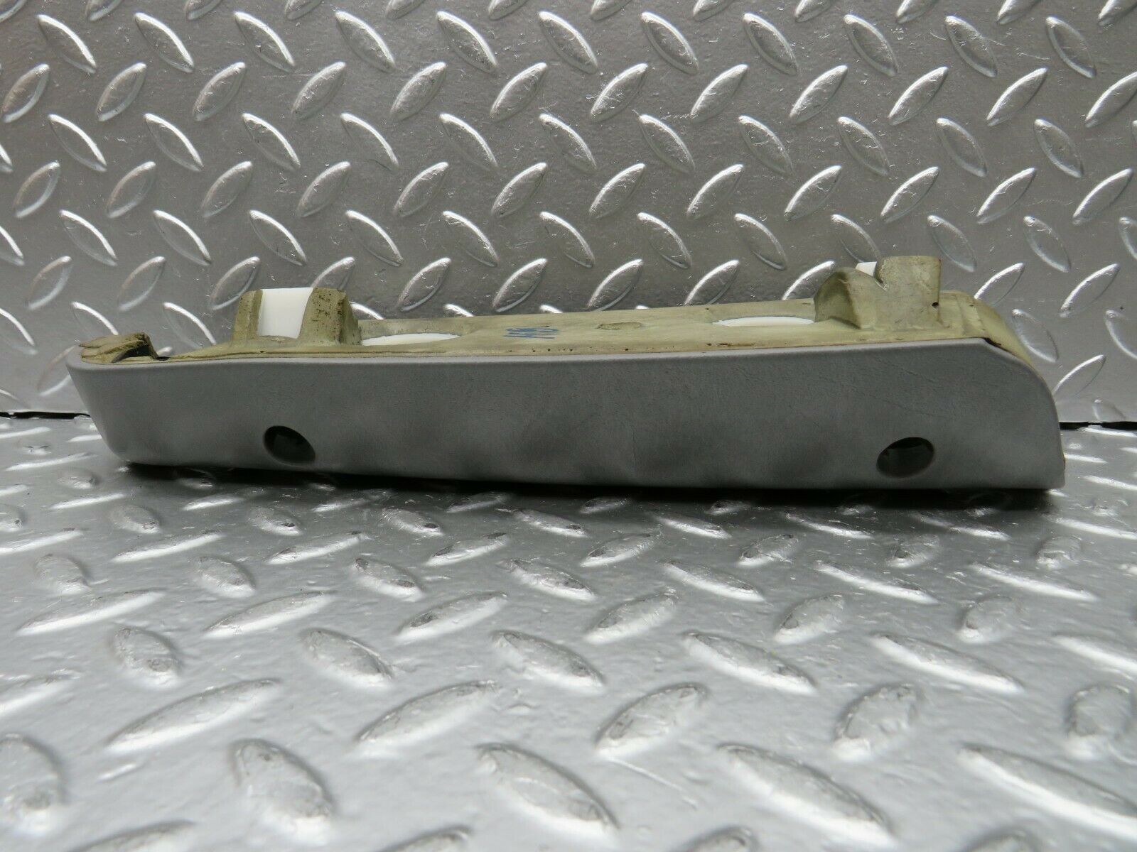 22525 Mercedes-Benz C124 E220 Coupe Rear Left Side Arm Rest Grey