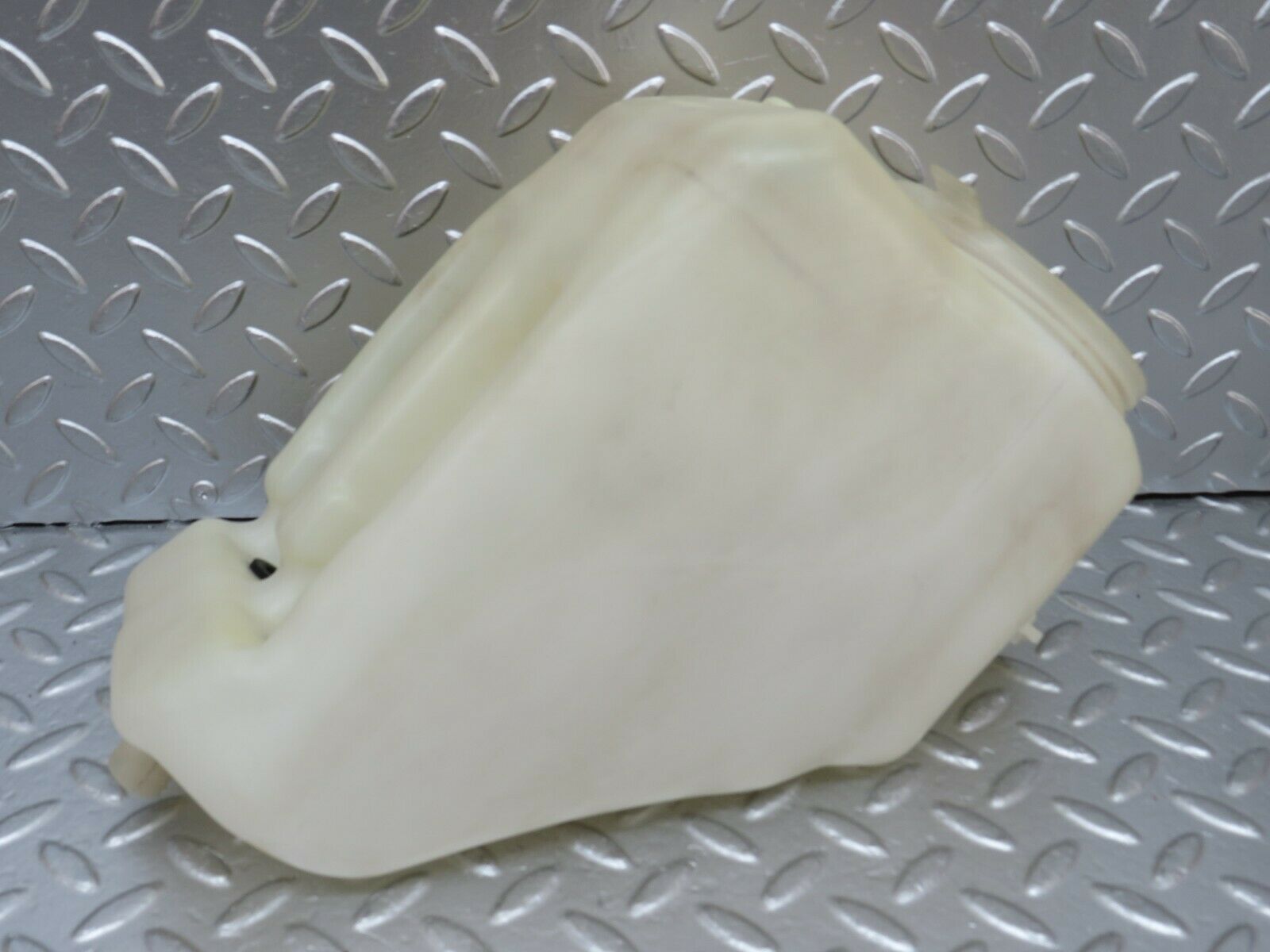 24380 Mercedes-Benz S124 220TE Windscreen Washer Fluid Reservoir 1248691020