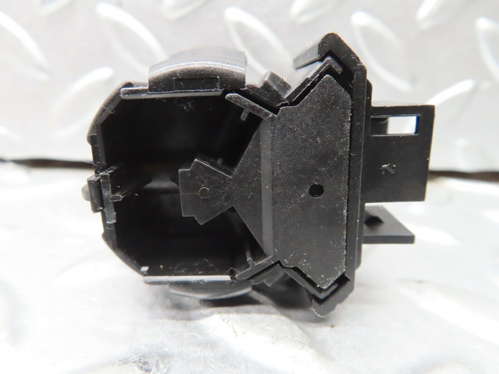 21595 Mercedes-Benz W126 300SE Kick Down Switch 0025452214