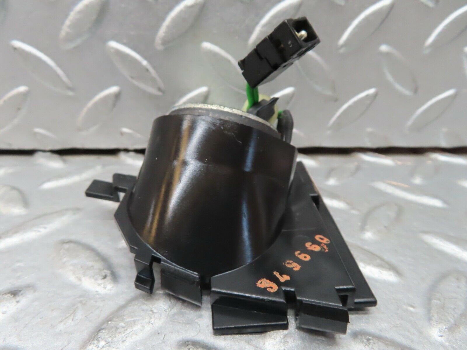 19393 Mercedes-Benz C140 CL420 Coupe Front Right Dashboard Tweeter Speaker