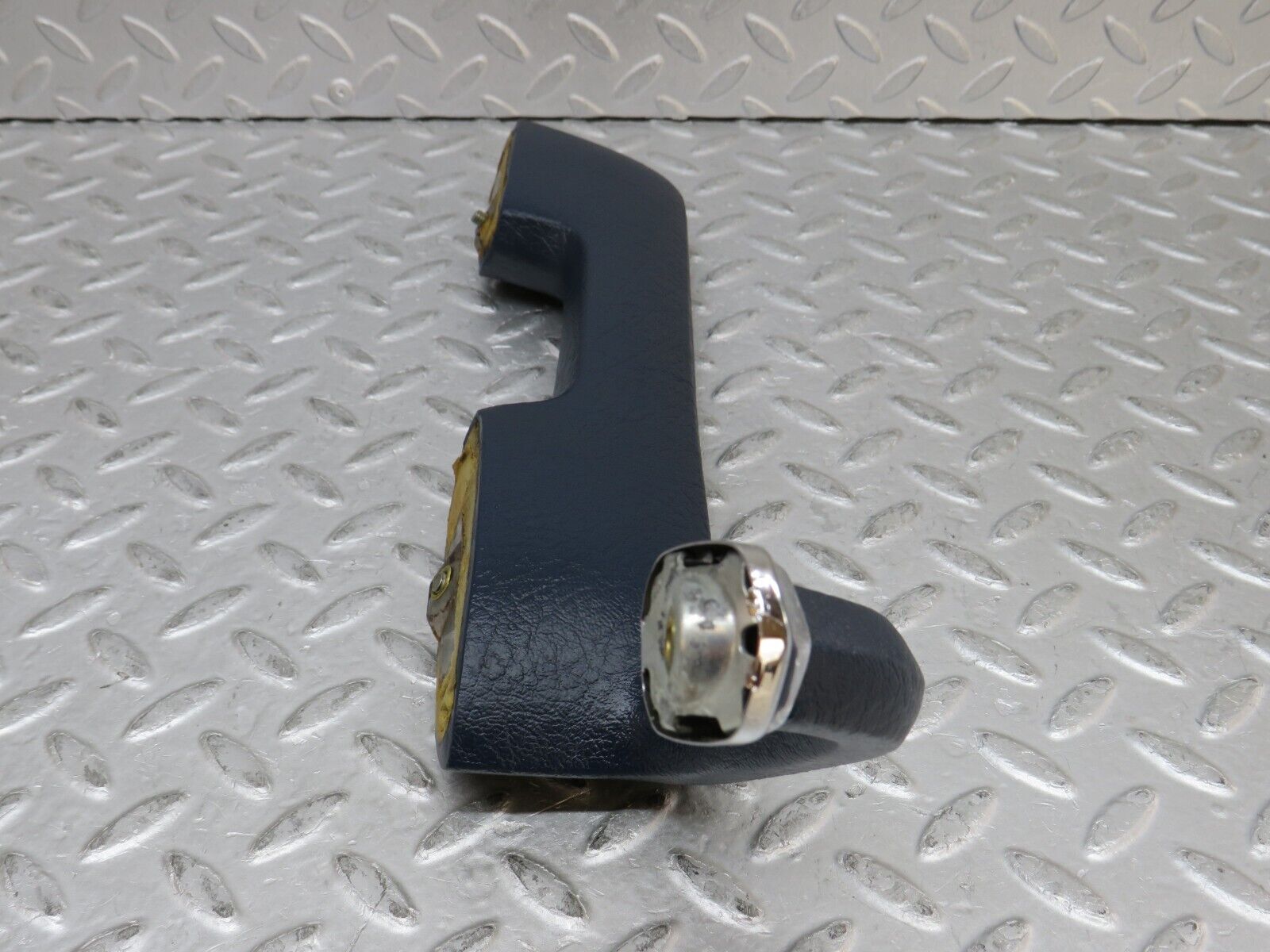 37303 Mercedes-Benz W109 300SEL Interior Door Handle Rear Right Blue