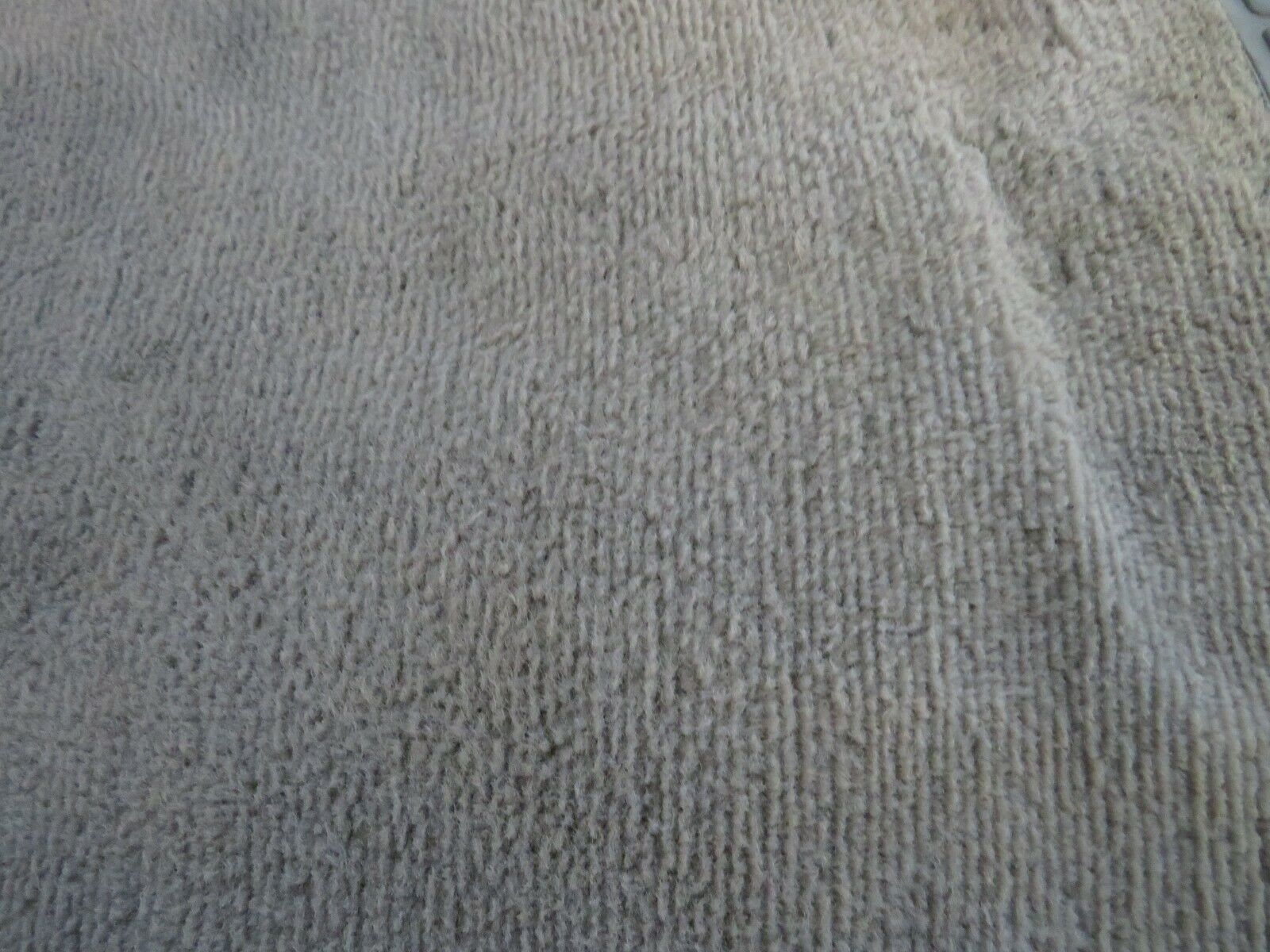 22636 Mercedes-Benz C124 E220 Coupe Front Right Floor Carpet Grey