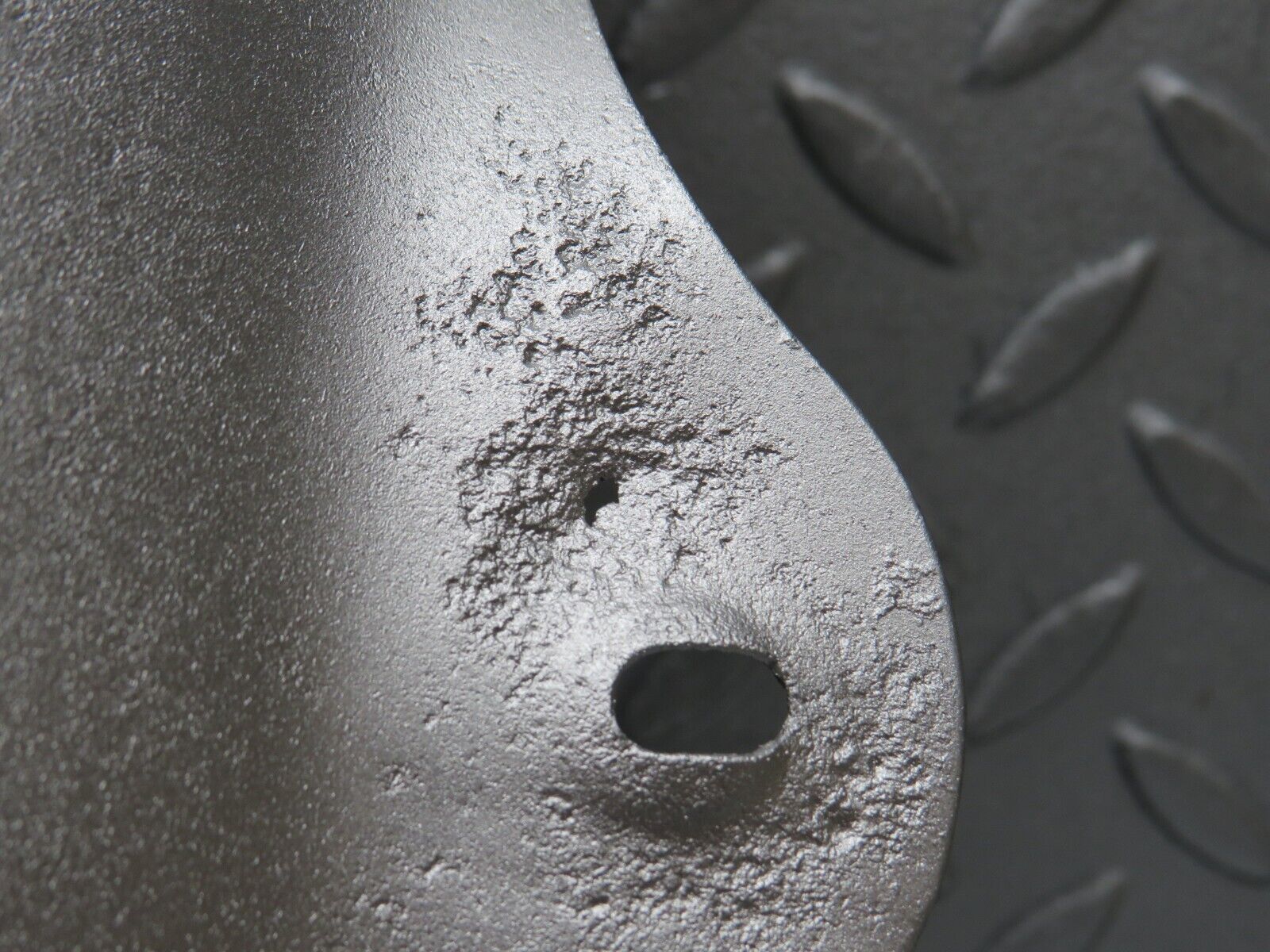 38975 Mercedes-Benz W201 190E 2.6L Exhaust Heat Shield