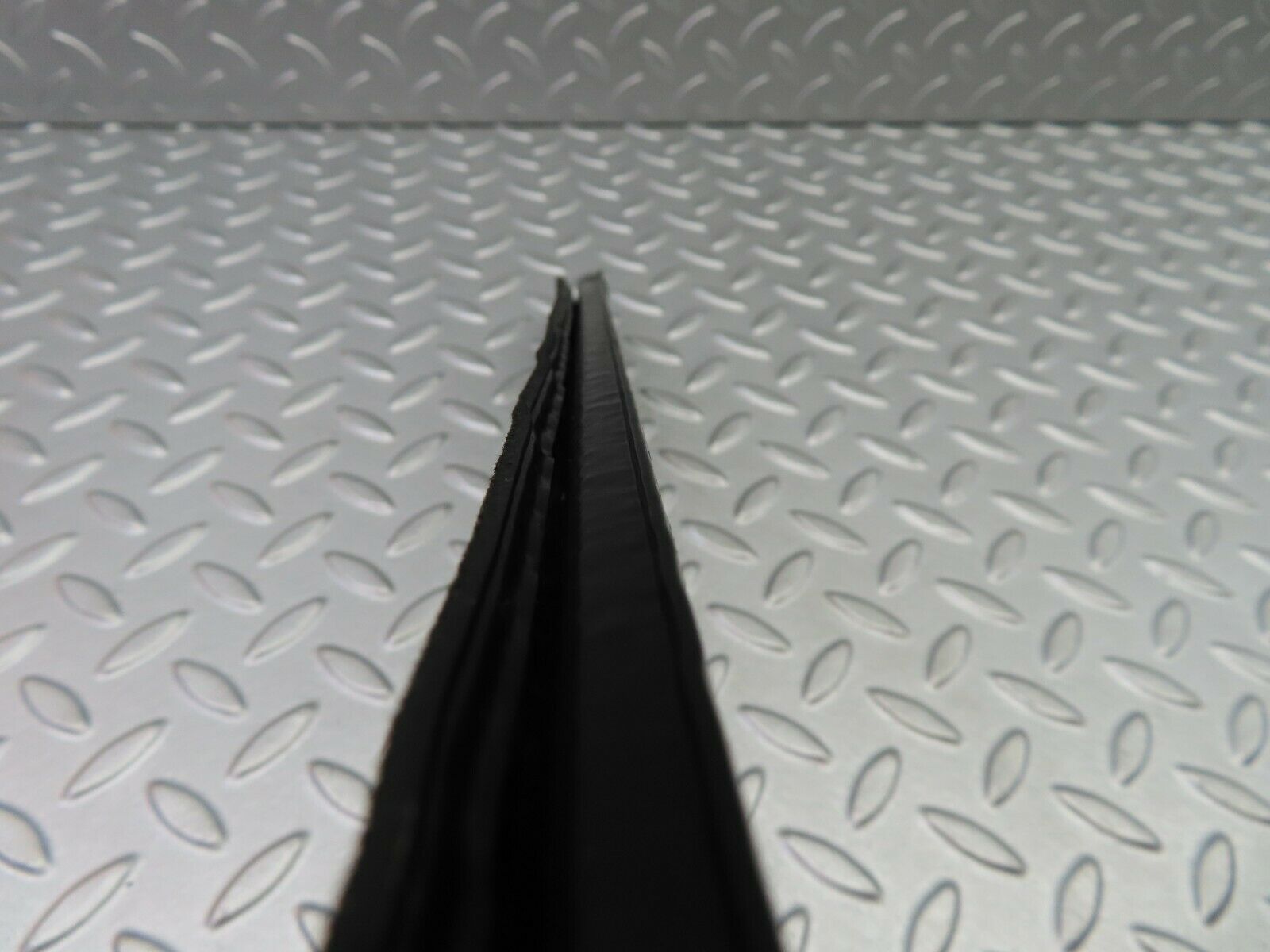 6097 Mercedes-Benz W126 380SE Inner Window Weatherstrip Seal Rear Left