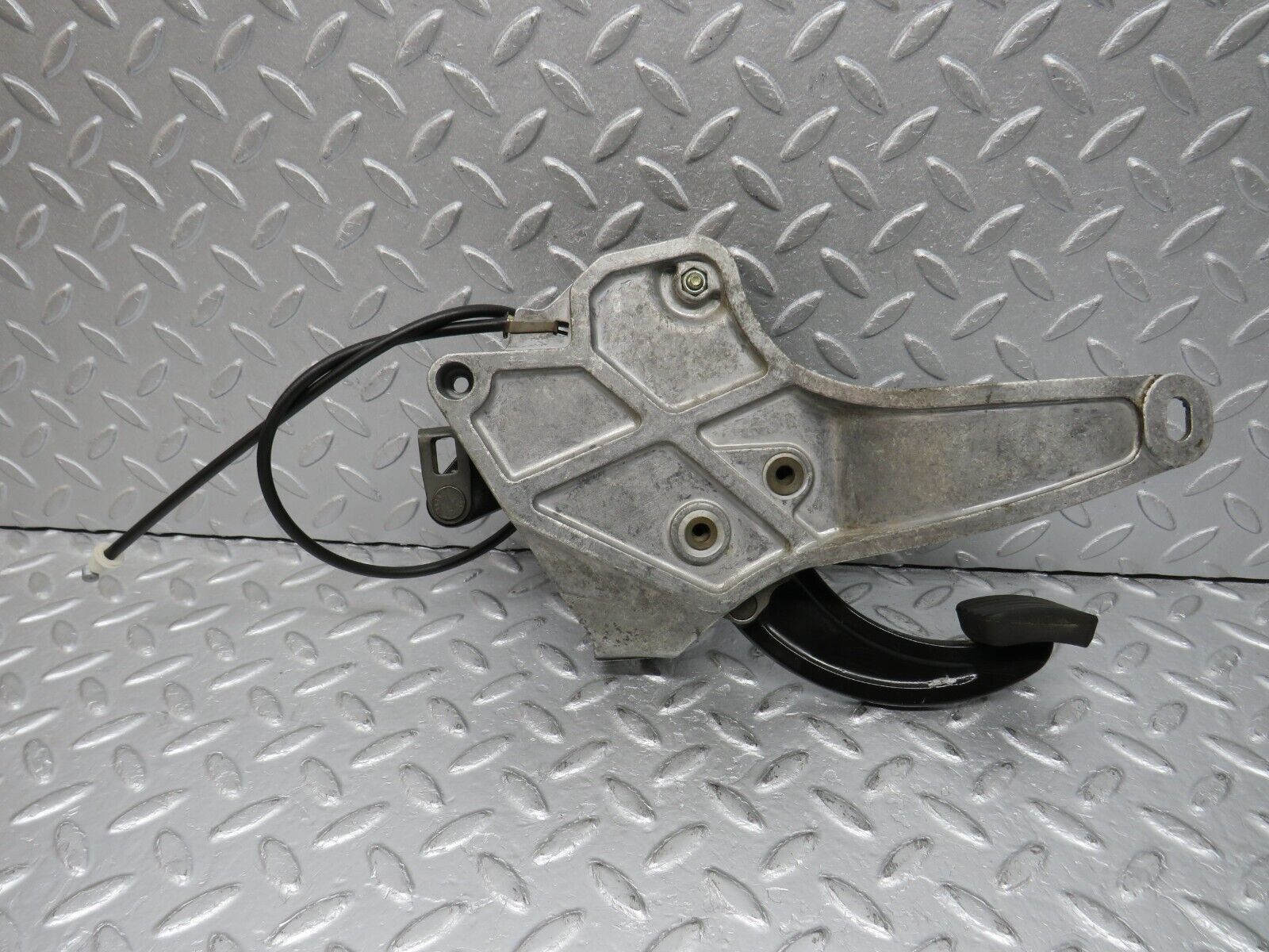 38435 Mercedes-Benz R129 280SL Coupe Parking Brake Pedal 1294270336 1294270101