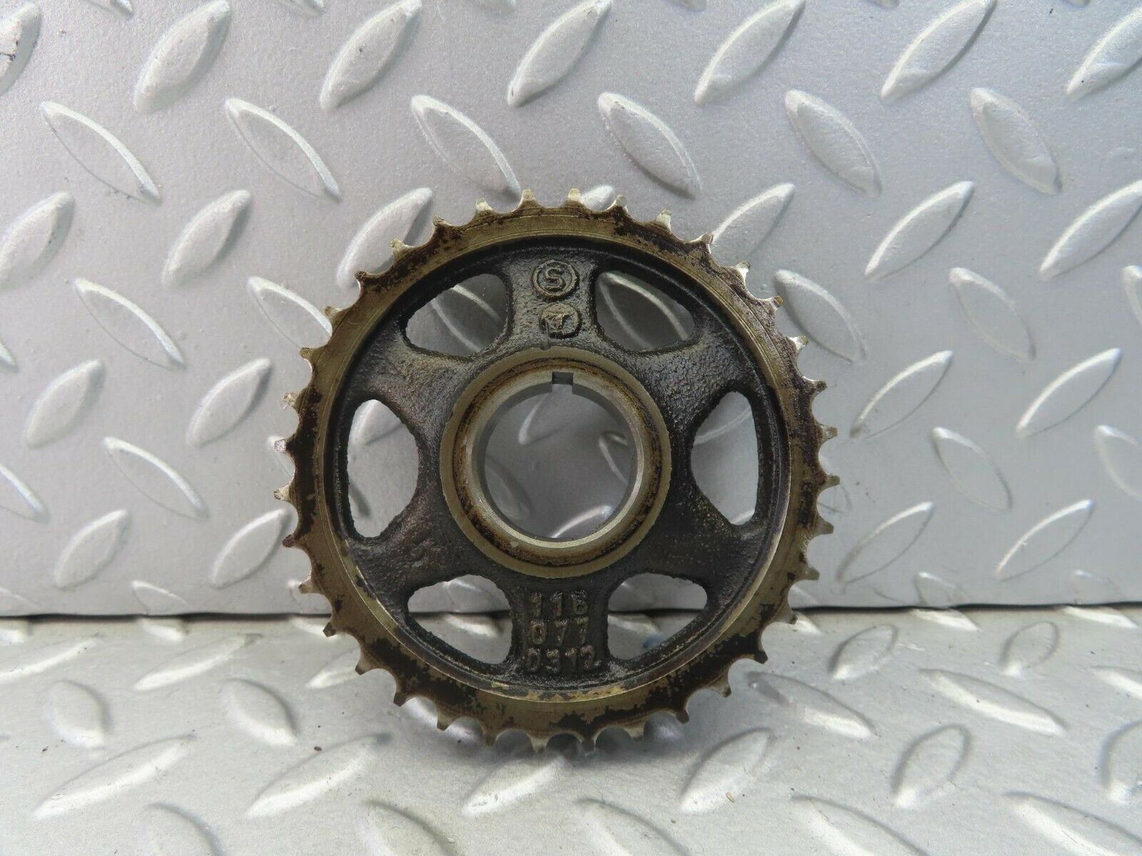 8446 Mercedes-Benz W116 Timing Gear 1160770312