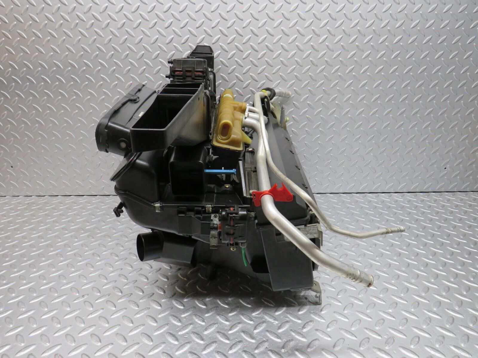 39549 Mercedes-Benz R129 320SL Coupe Heater Blower Box Housing 1298303362