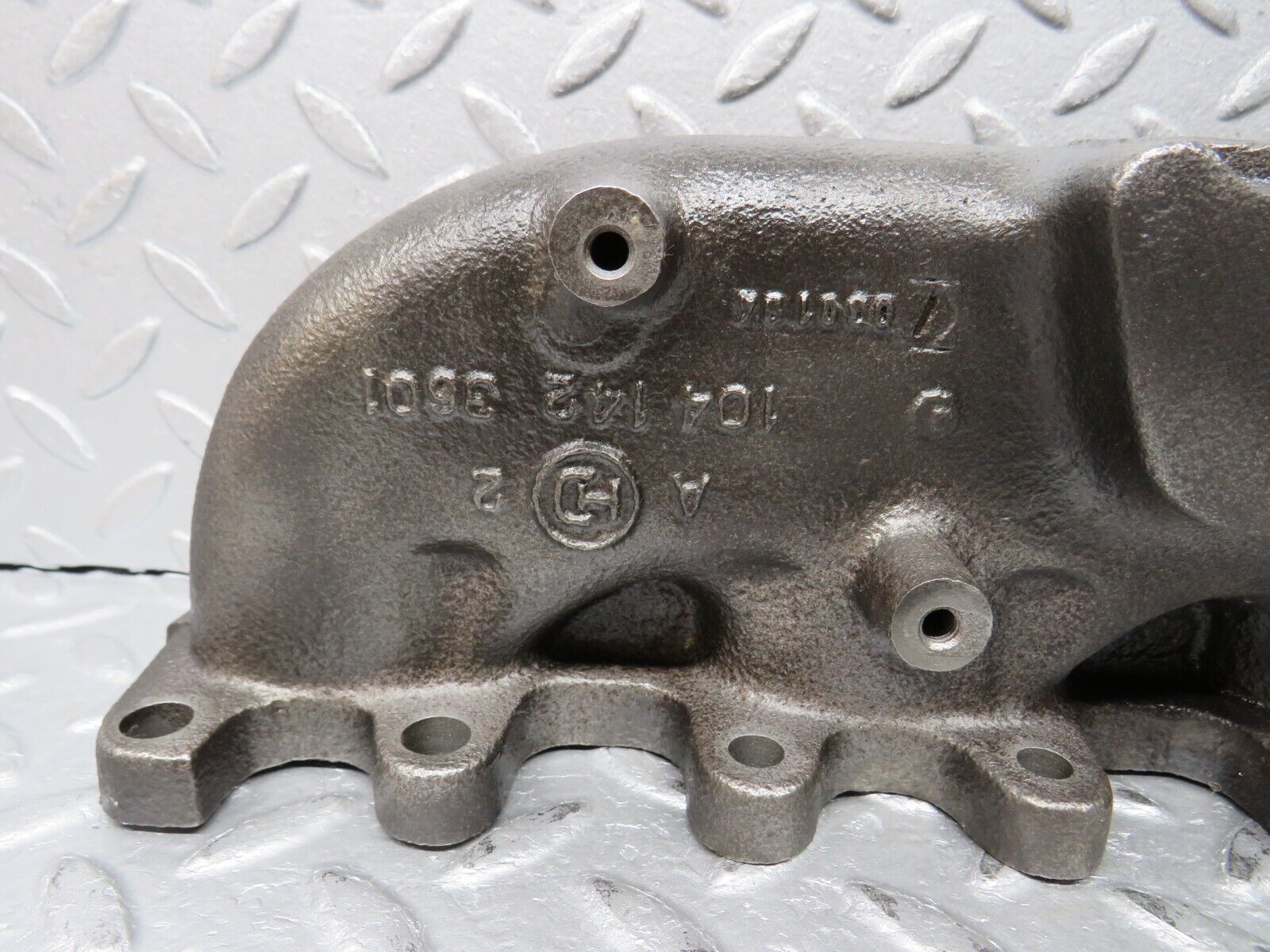 38644 Mercedes-Benz R129 280SL Coupe Exhaust Manifold 4-6 1041423601