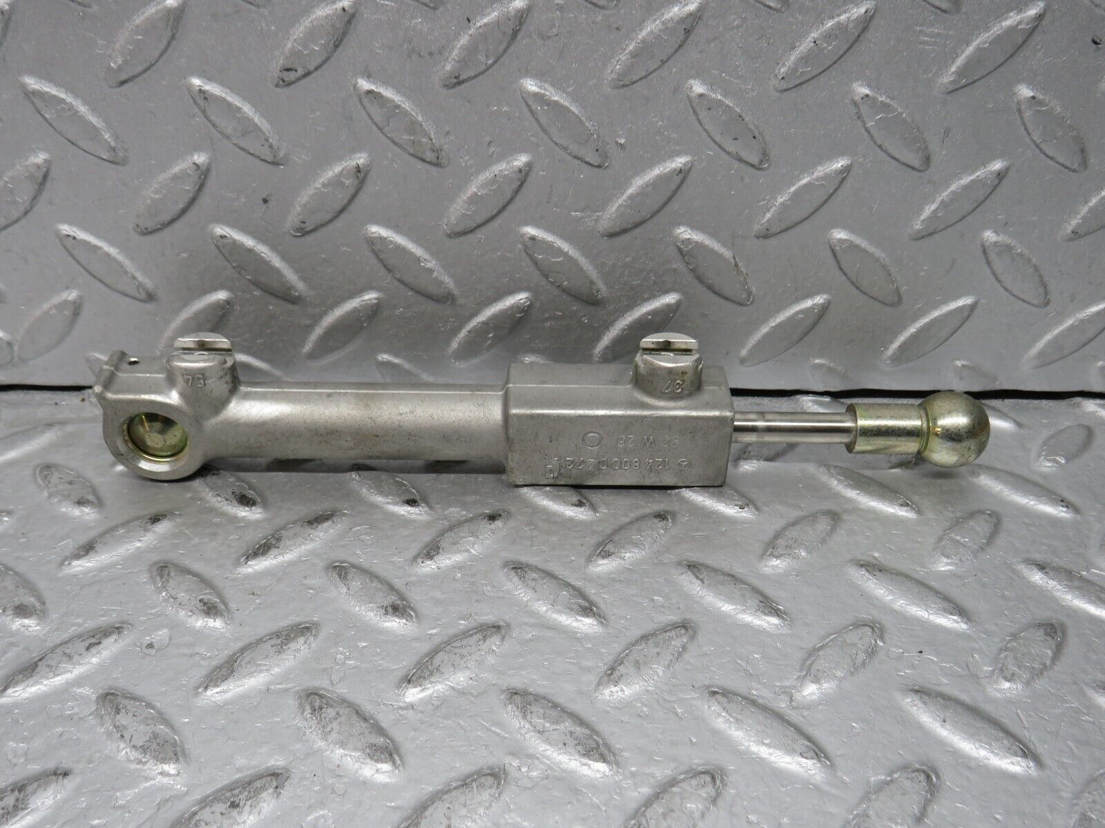 37941 Mercedes-Benz A124 320E Cabriolet Roof Folding Hydraulic Cylinder Left 1248000472