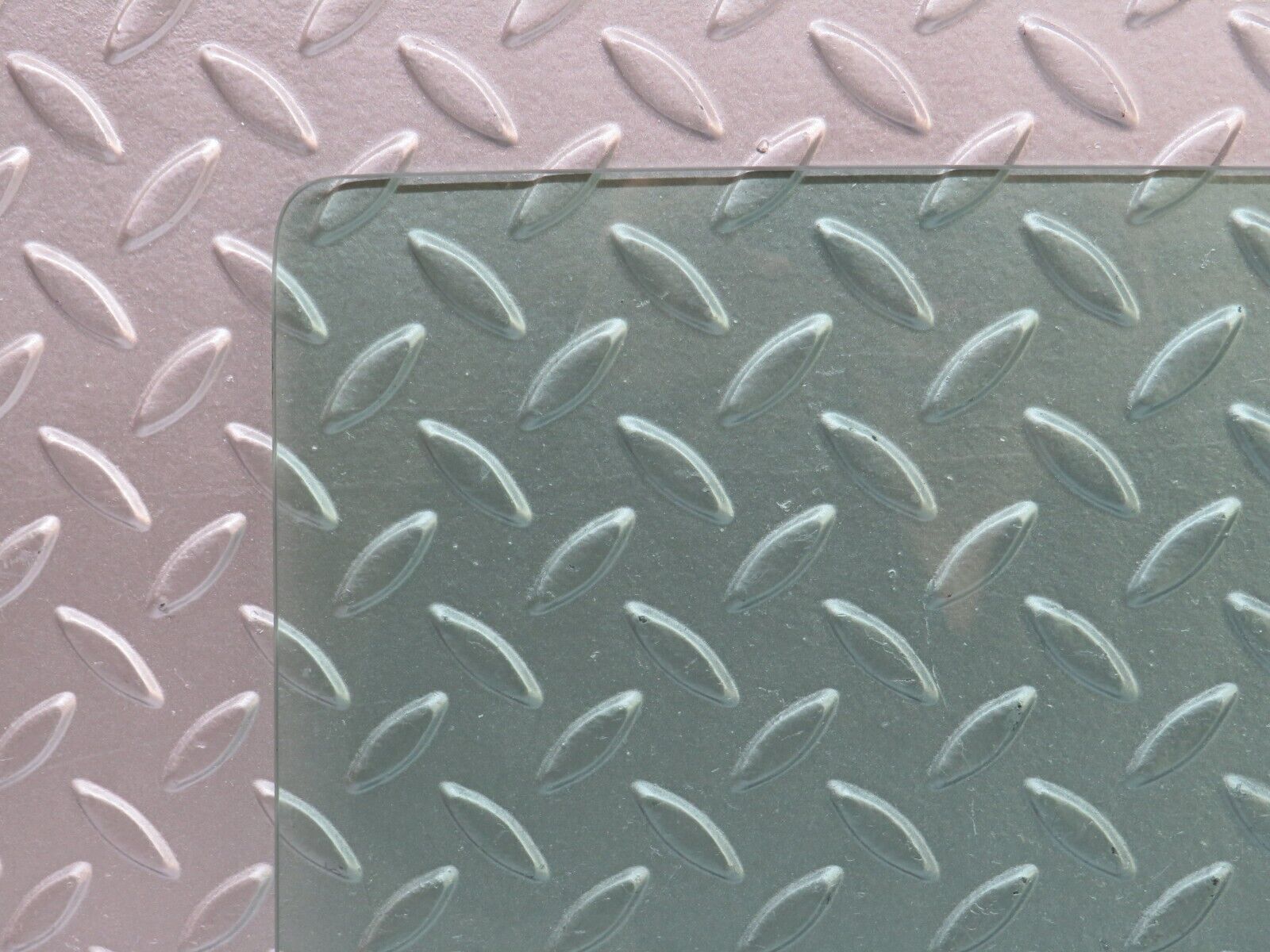 36566 Mercedes-Benz W201 190E 2.0L Rear Right Door Window Glass