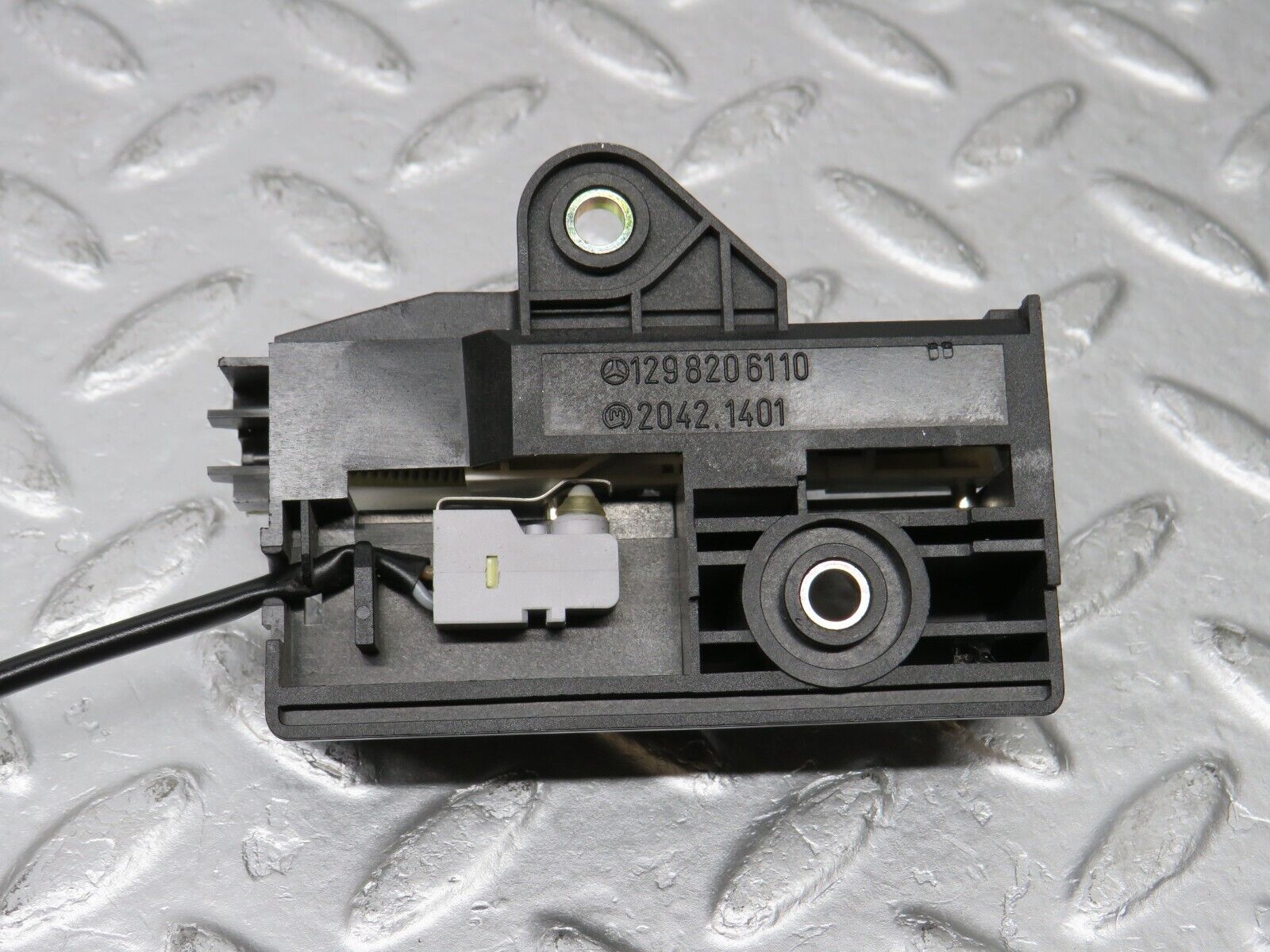 38389 Mercedes-Benz R129 280SL Coupe Roof Limit Switch 1298206110