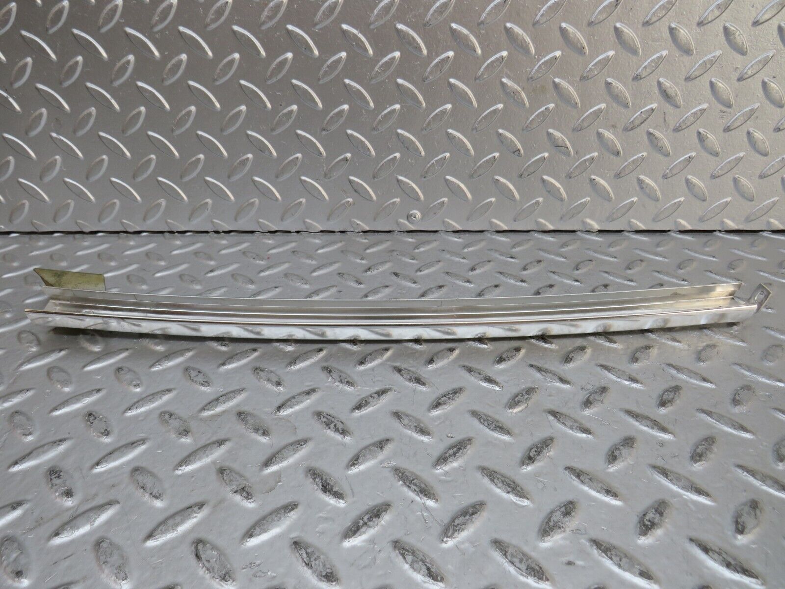 28278 Mercedes-Benz S123 240D Wagon Rear Left Chrome Window Channel