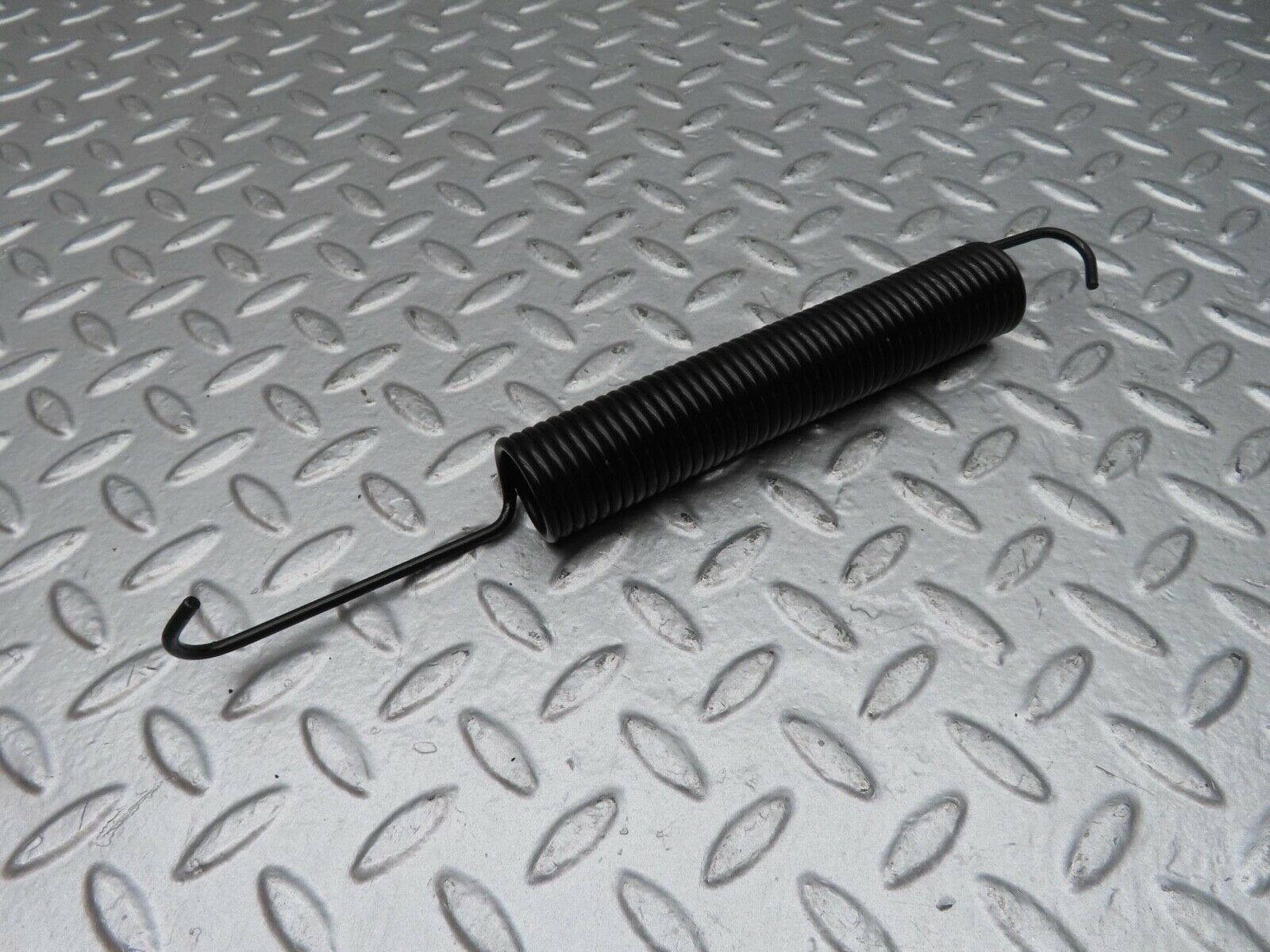 15100 Mercedes-Benz W140 S320 Bonnet Hinge Spring