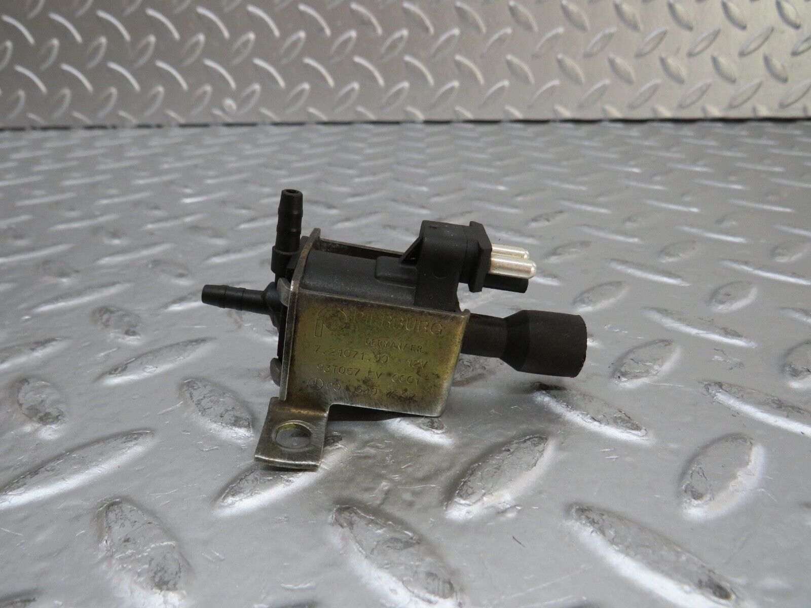 26710 Mercedes-Benz C124 220CE Coupe Vacuum Control Valve Pierburg 0015407097