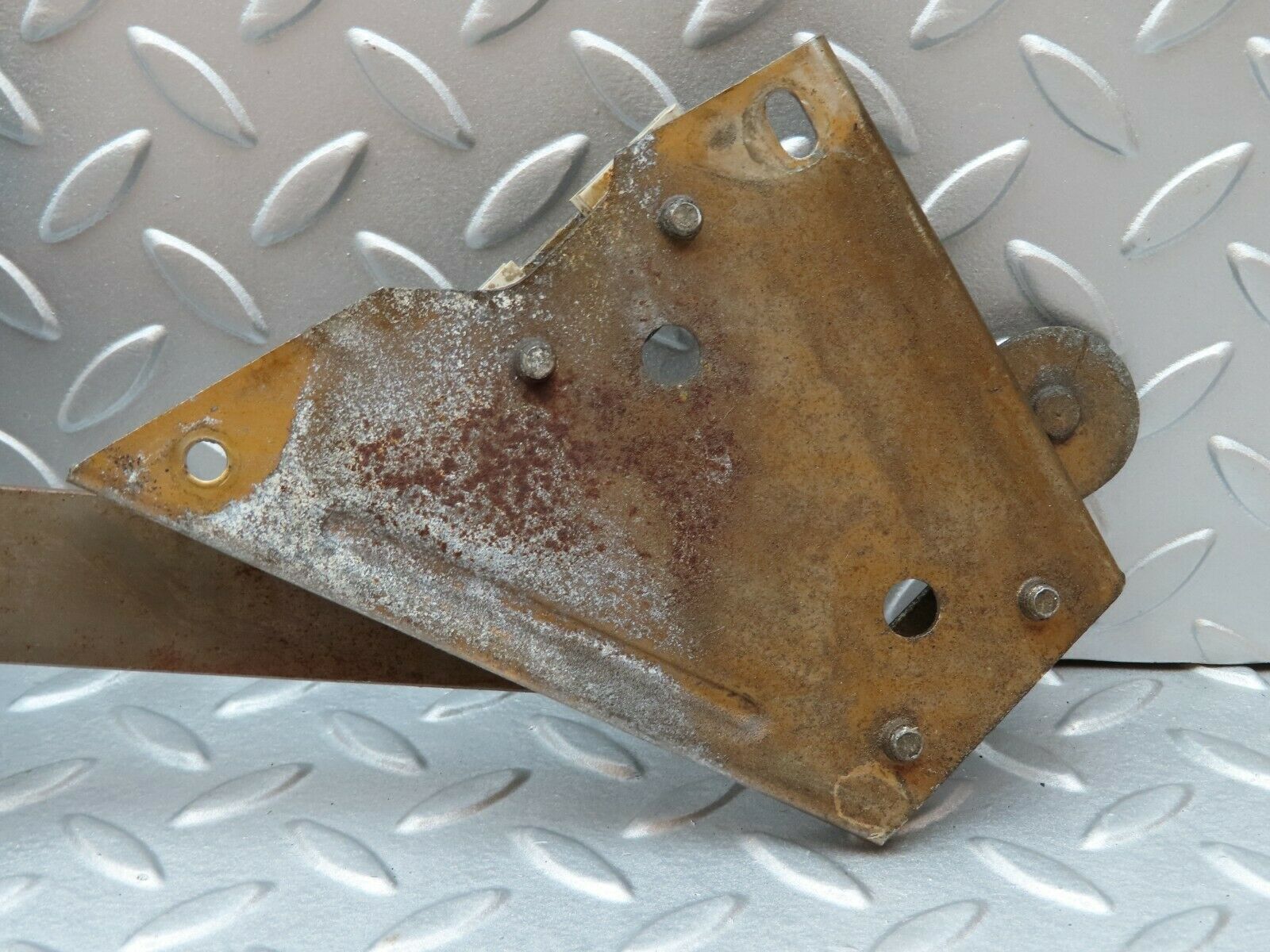 4706 Mercedes-Benz W114 280CE Coupe Rear Left Manual Window Regulator