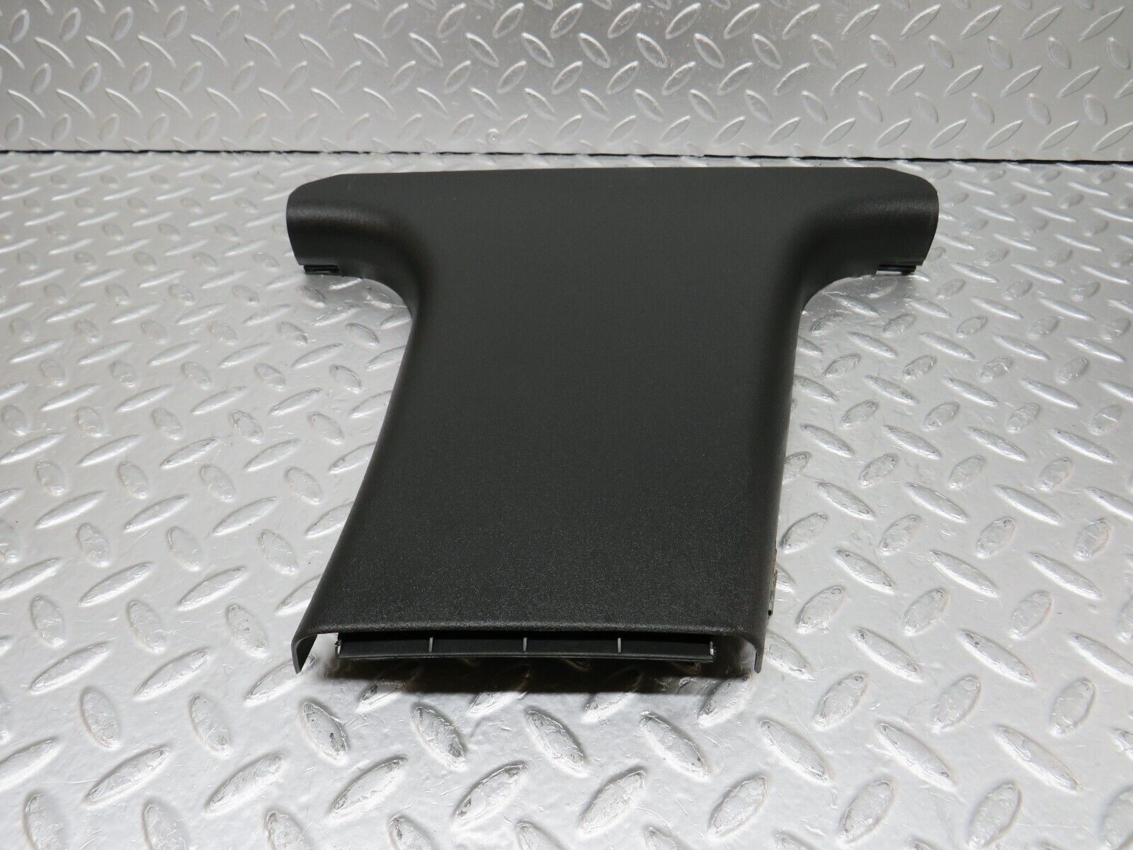 34798 Mercedes-Benz W210 320E B Pillar Bottom Cover Right 2106902230 210692022