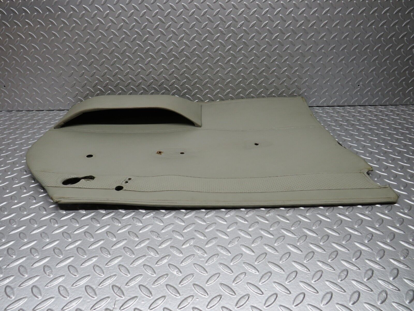 40335 Mercedes-Benz W110 230 Front Left Door Card Grey