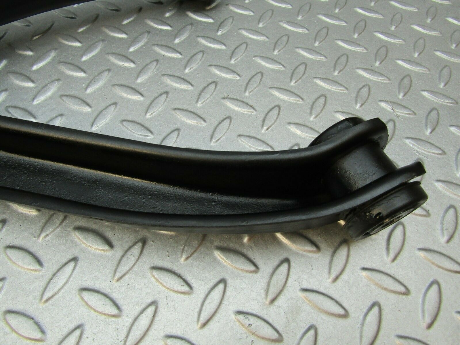 3345 Mercedes-Benz W115 220D Upper Control Arm Front Left