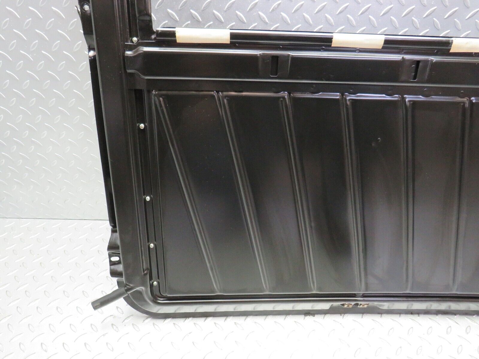 30469 Mercedes-Benz W124 230E Power Sunroof Frame