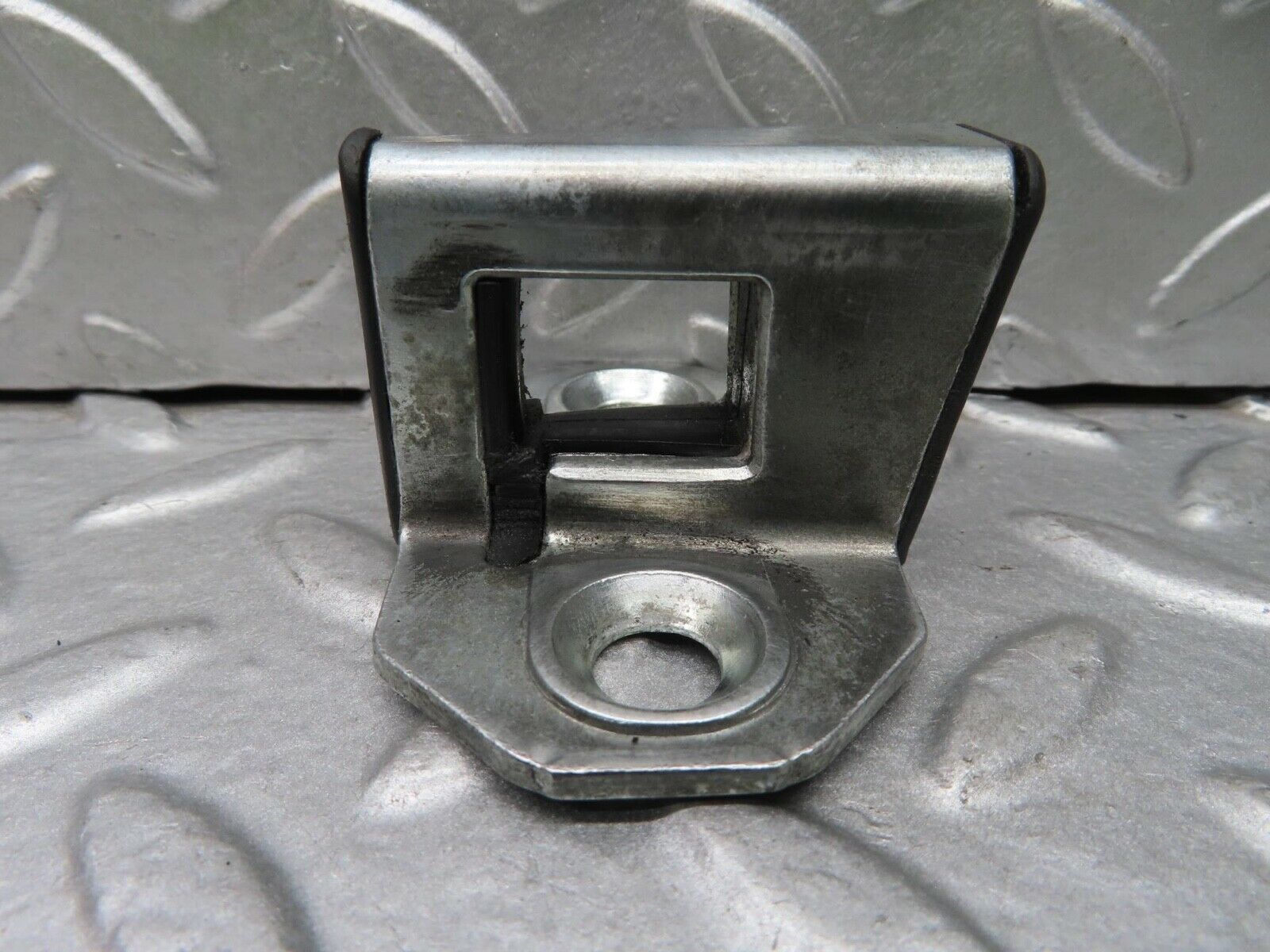 14883 Mercedes-Benz W140 S320 Door Lock Latch Left Side