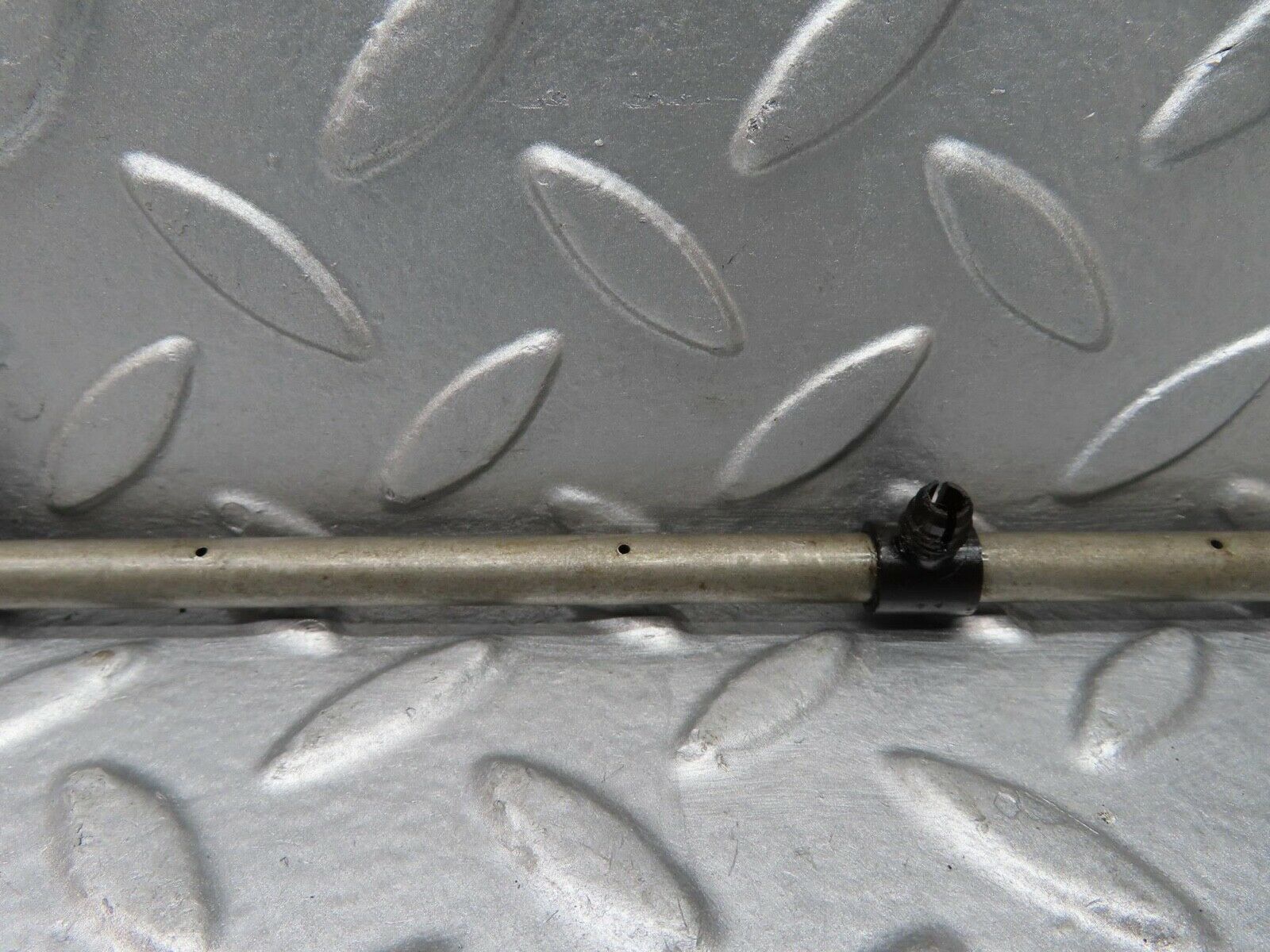 16556 Mercedes-Benz C107 350SLC Coupe Camshaft Oil Tube