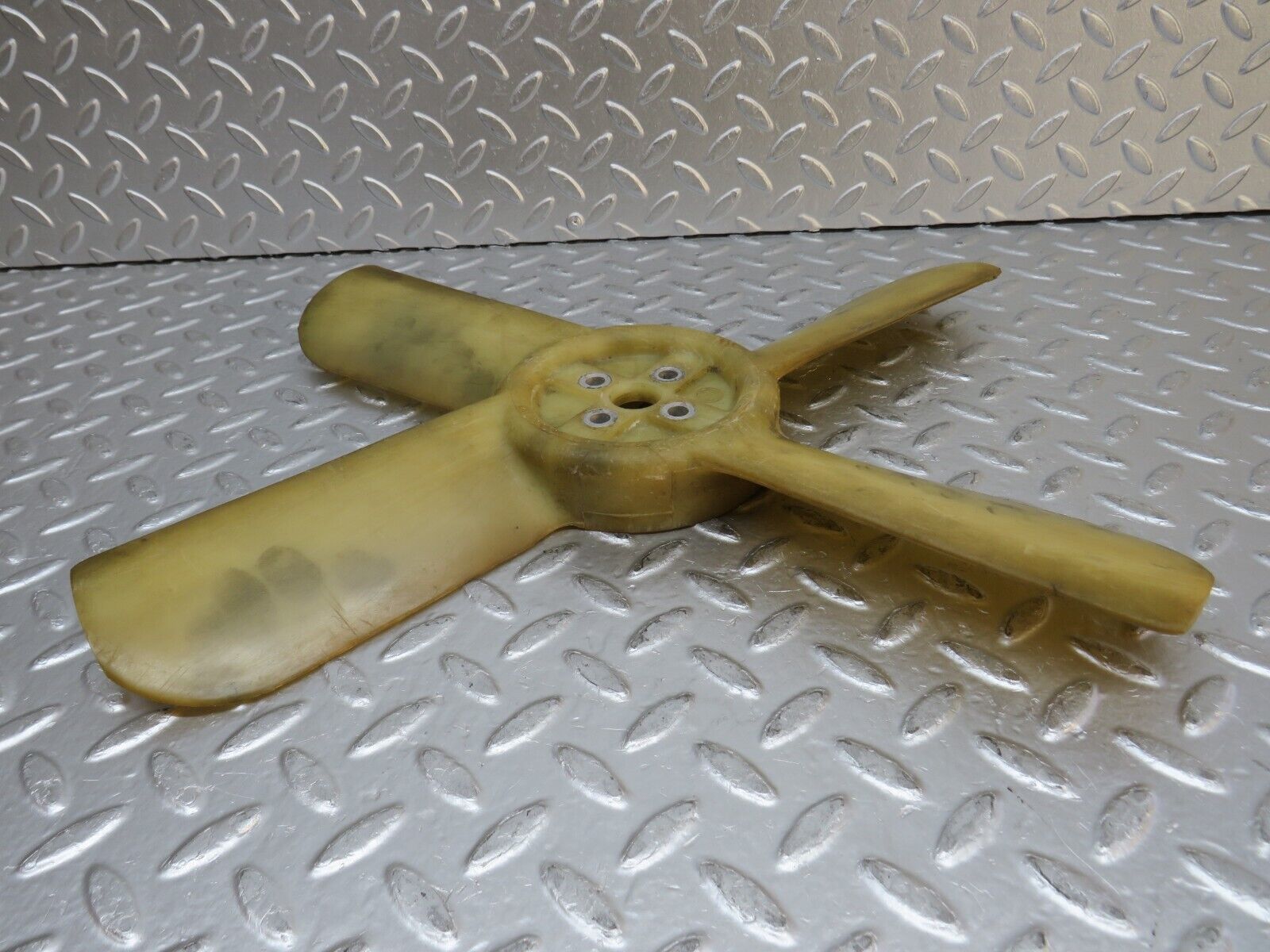 0329 Mercedes-Benz W120 Ponton Engine Cooling Fan 1082050906