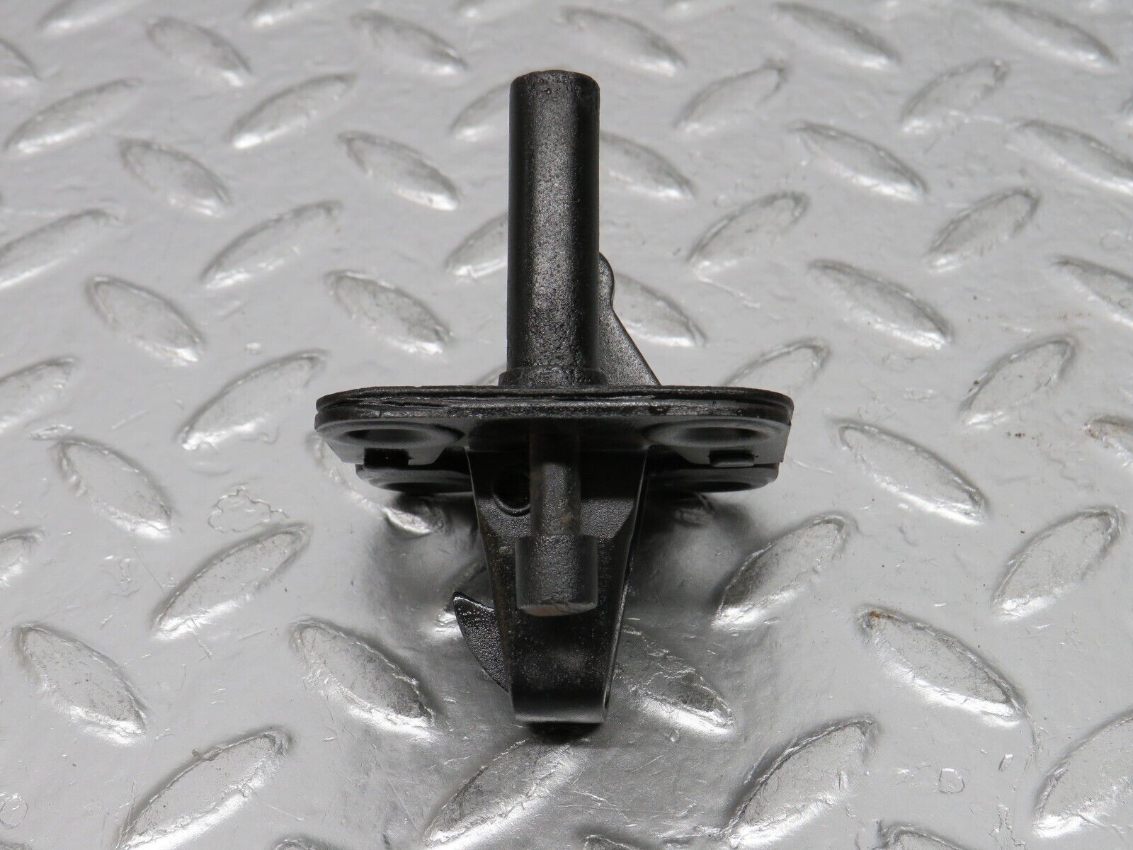 0705 Mercedes-Benz C107 350SLC Coupe Bonnet Lock Catch