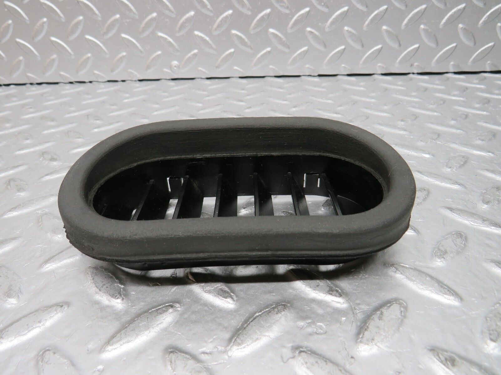 29988 Porsche 924 Right Door Air Vent 477819180