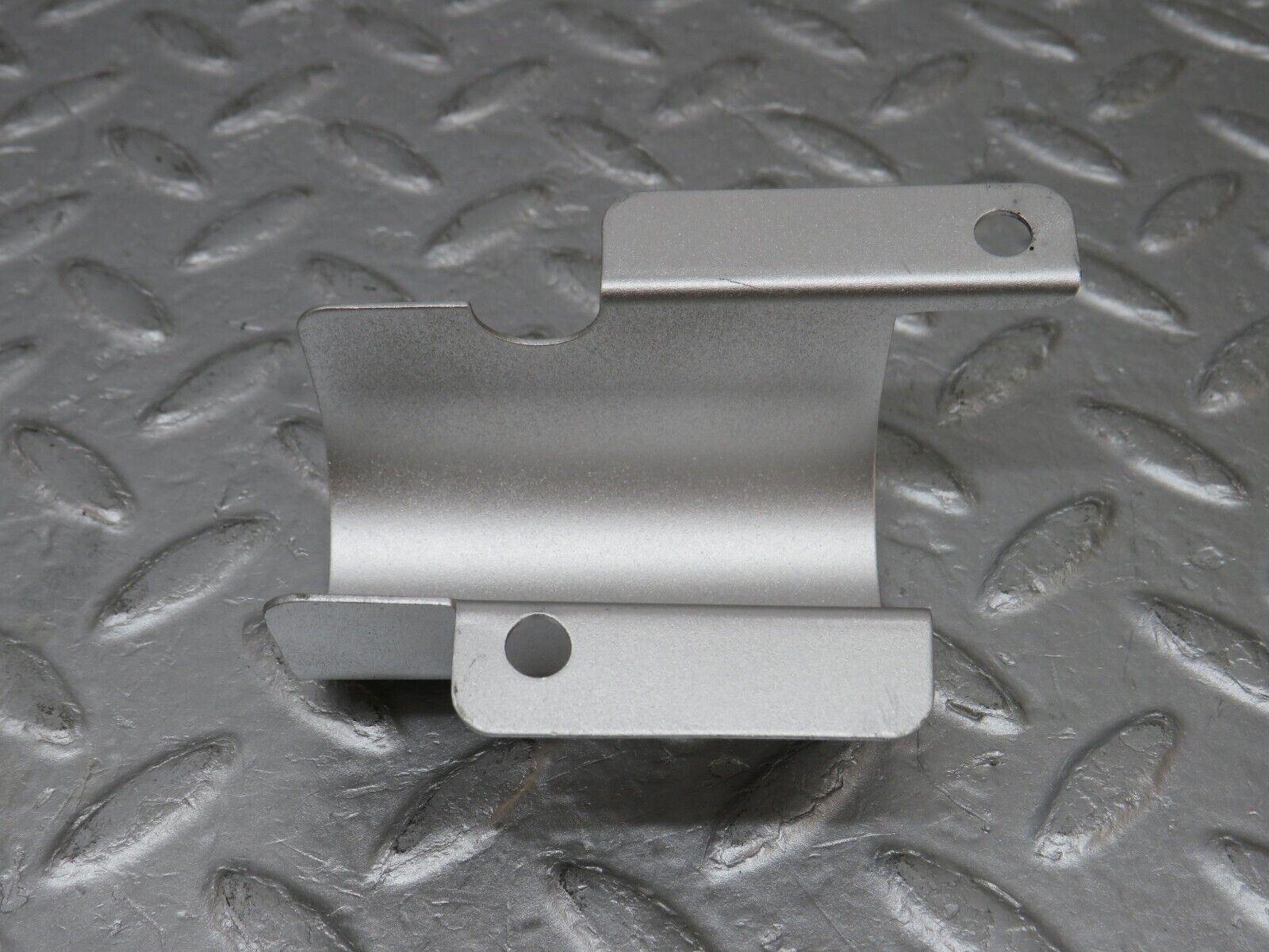 37558 Mercedes-Benz W109 300SEL Cable Wire Heat Shield