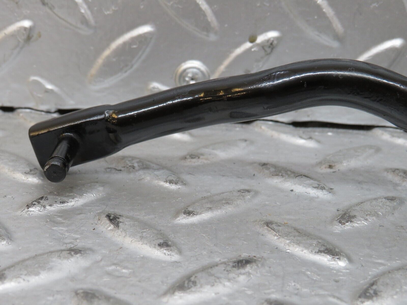 28368 Mercedes-Benz S123 240D Wagon Accelerator Pedal Linkage