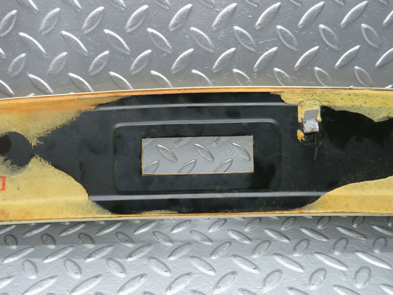 22662 Mercedes-Benz C107 450SLC Coupe Rear Headlining Roof Panel Cream