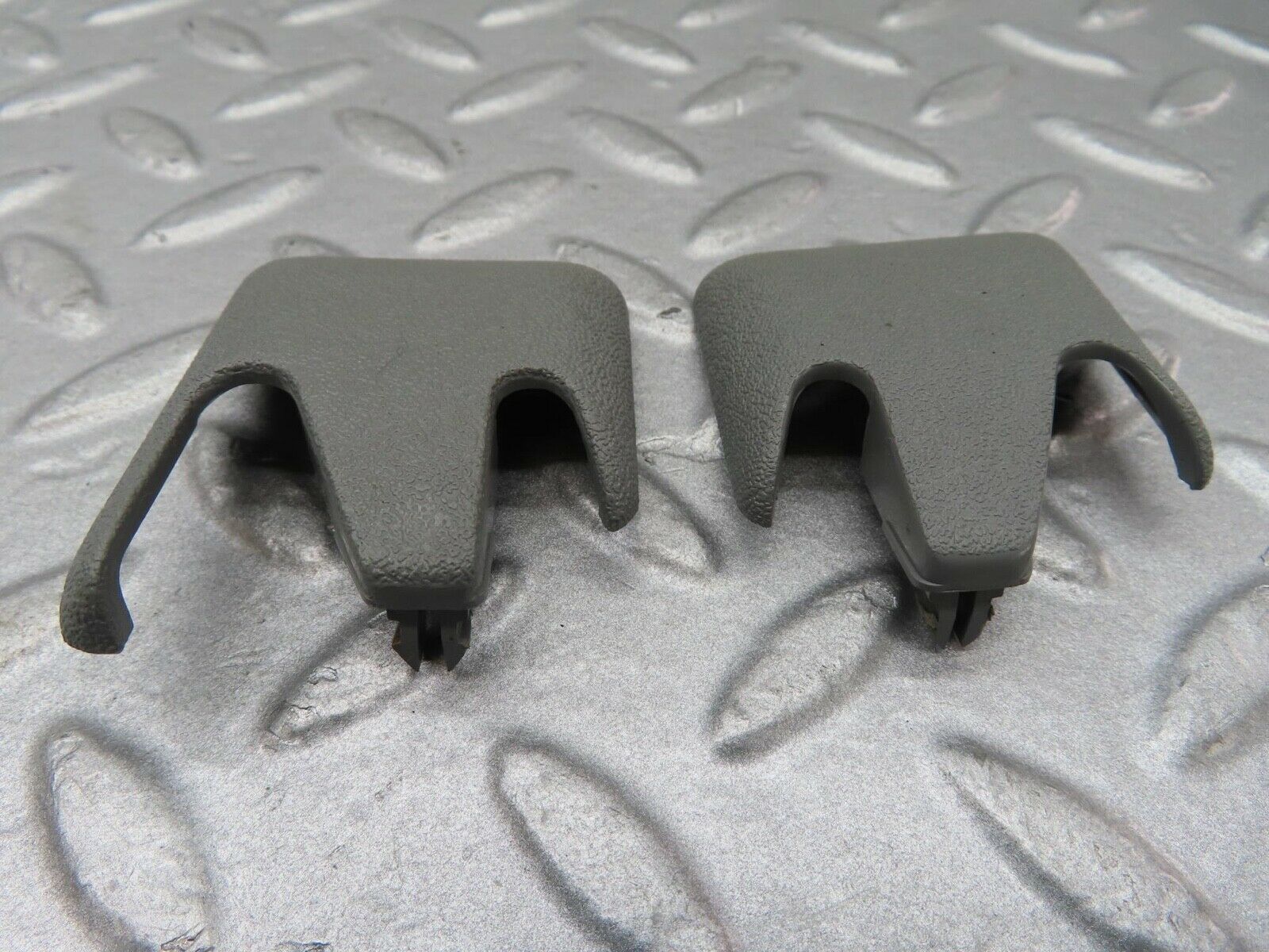 16498 Mercedes-Benz W124 260E Front Seat Rail Trim Cover 1246842118