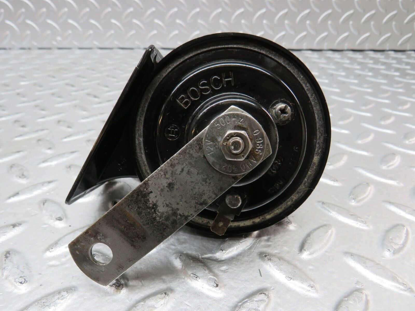 27805 Mercedes-Benz S124 300TE Wagon Horn Bosch Pair