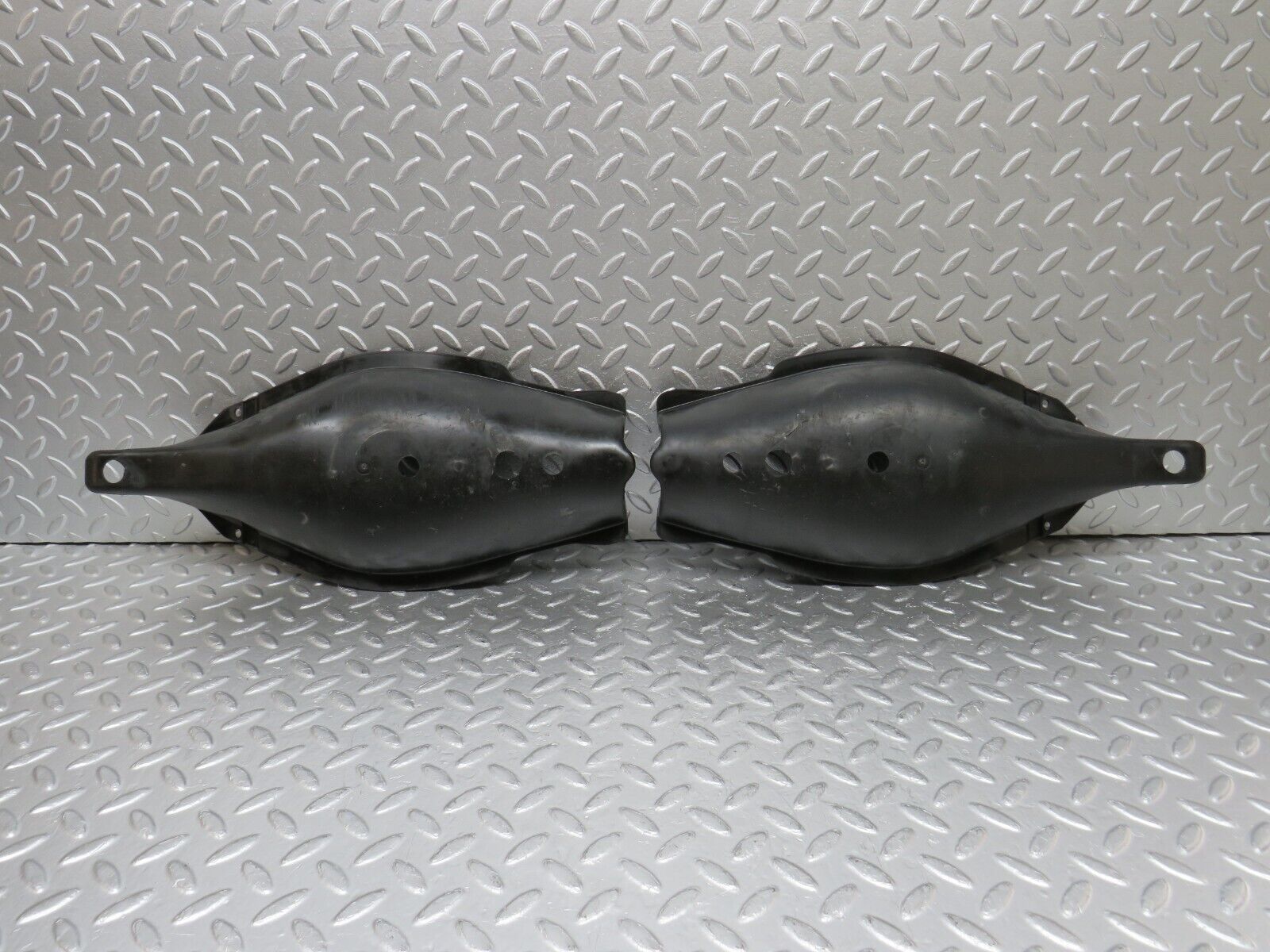 34793 Mercedes-Benz W210 320E Rear Control Arm Cover Pair 2033520088