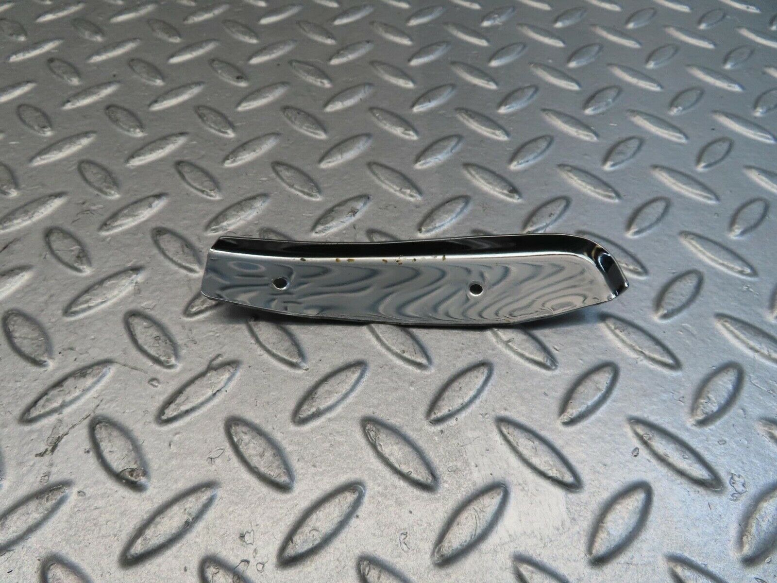 11359 Mercedes-Benz C123 230CE Coupe Right Door Chrome Front Cover