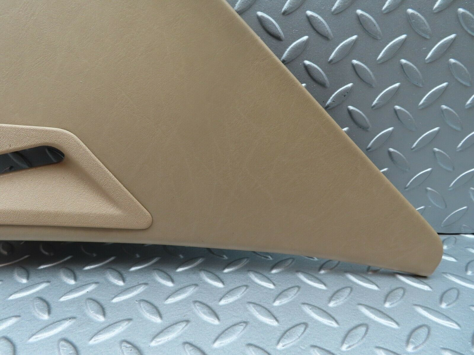 5448 Mercedes-Benz W124 230E C Pillar Panel Left 1246952744