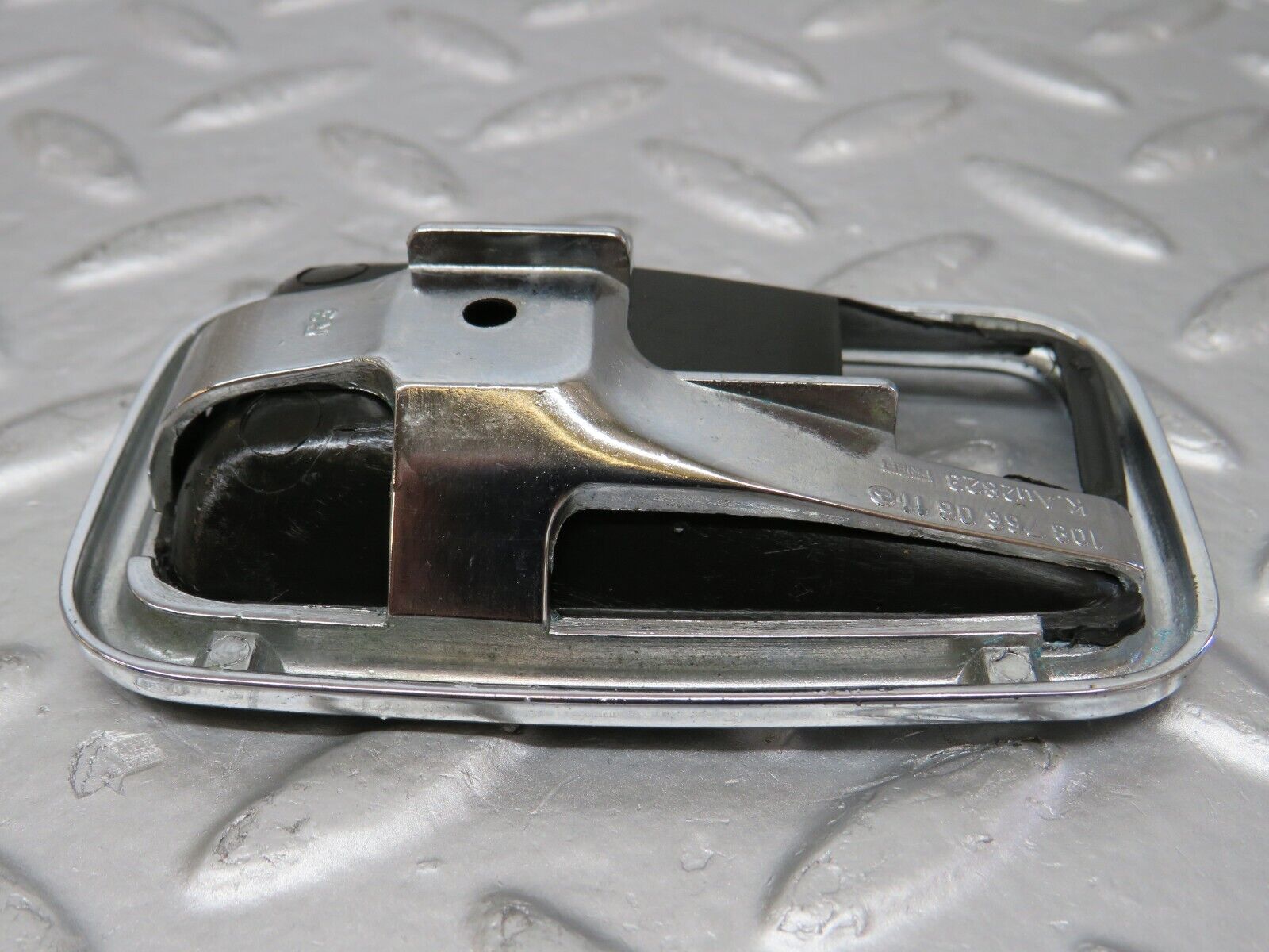 25575 Mercedes-Benz W123 200 Door Handle Surround Right 1087660611